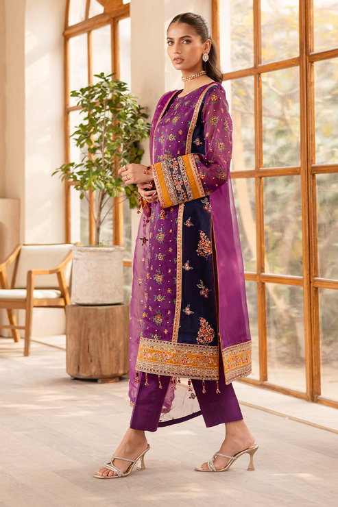 Emaan Adeel | Noore Festive Formals | NAYERA