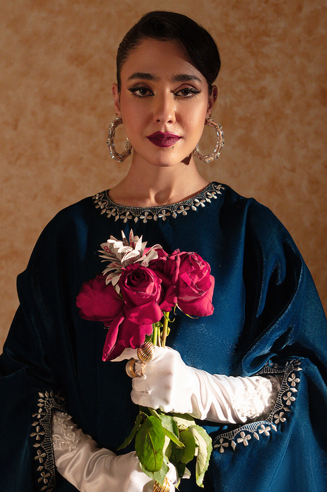 Fozia Khalid | Velvet Deck | Nina