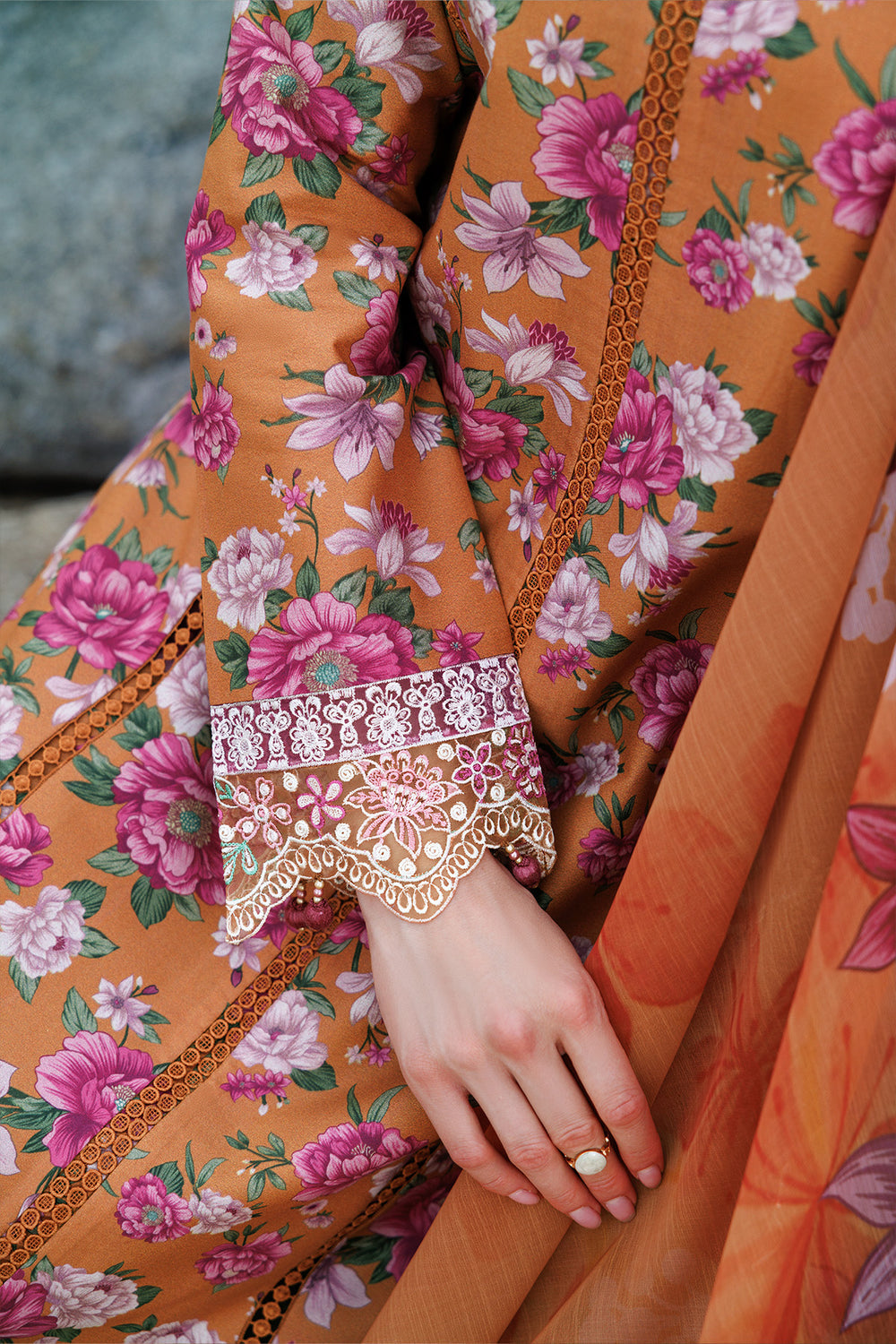 Farasha | Printed Essentials | Coral Haze