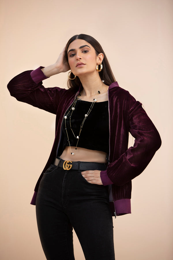 Hana | Mavi Velvets | VLT006