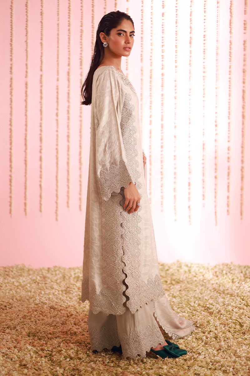 Chic Ophicial | Ruffles Collection | Dusty Miller