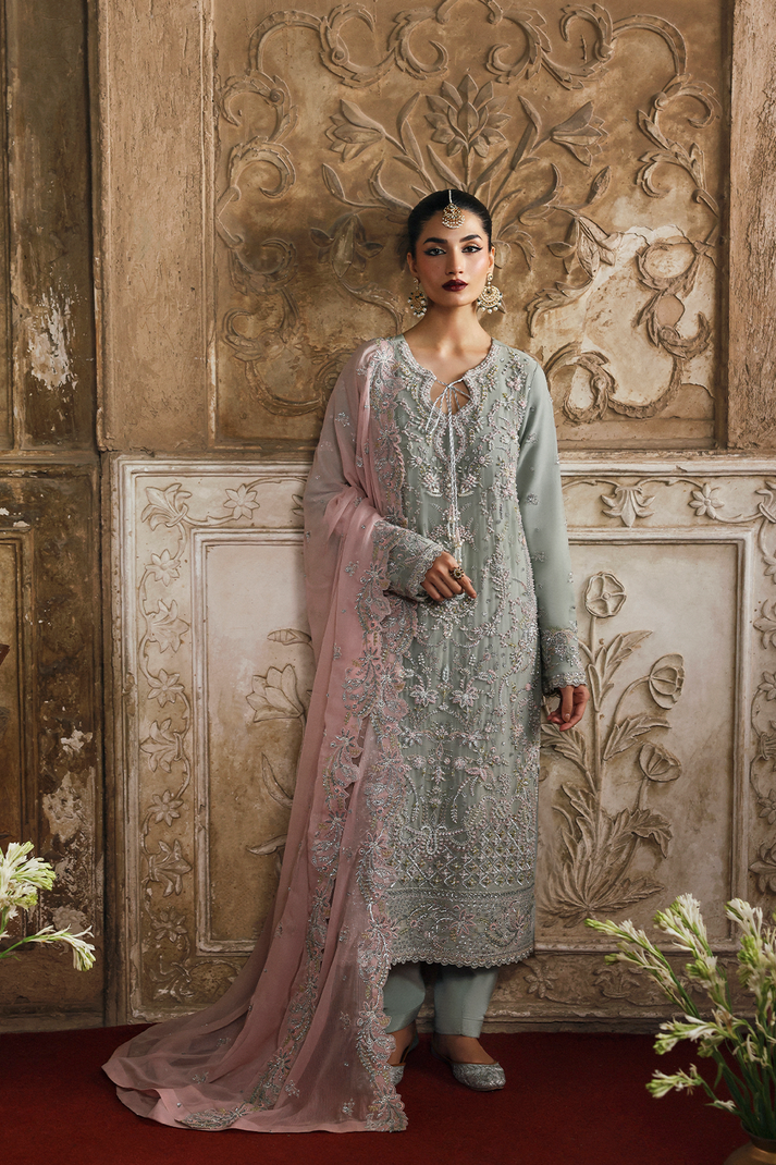 Emaan Adeel | Romansiyyah Luxury Formals | MAHPARI