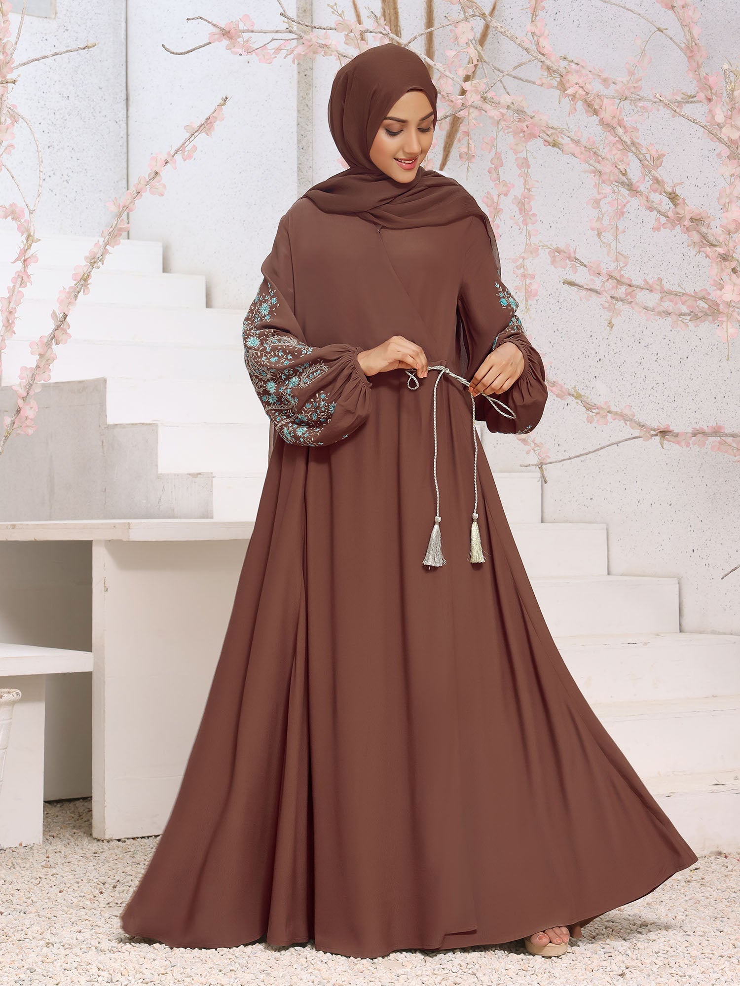 Seraphic Brown Abaya