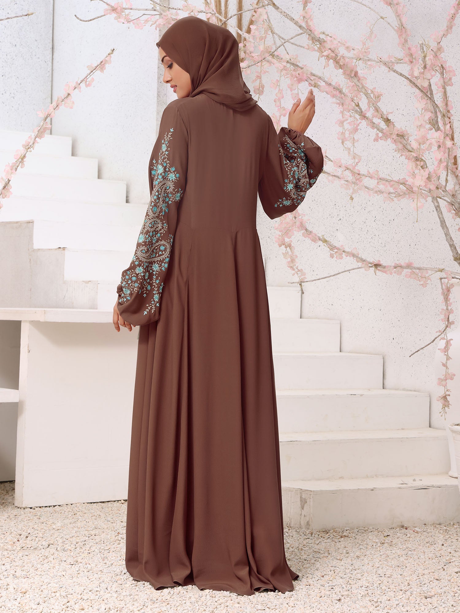 Seraphic Brown Abaya