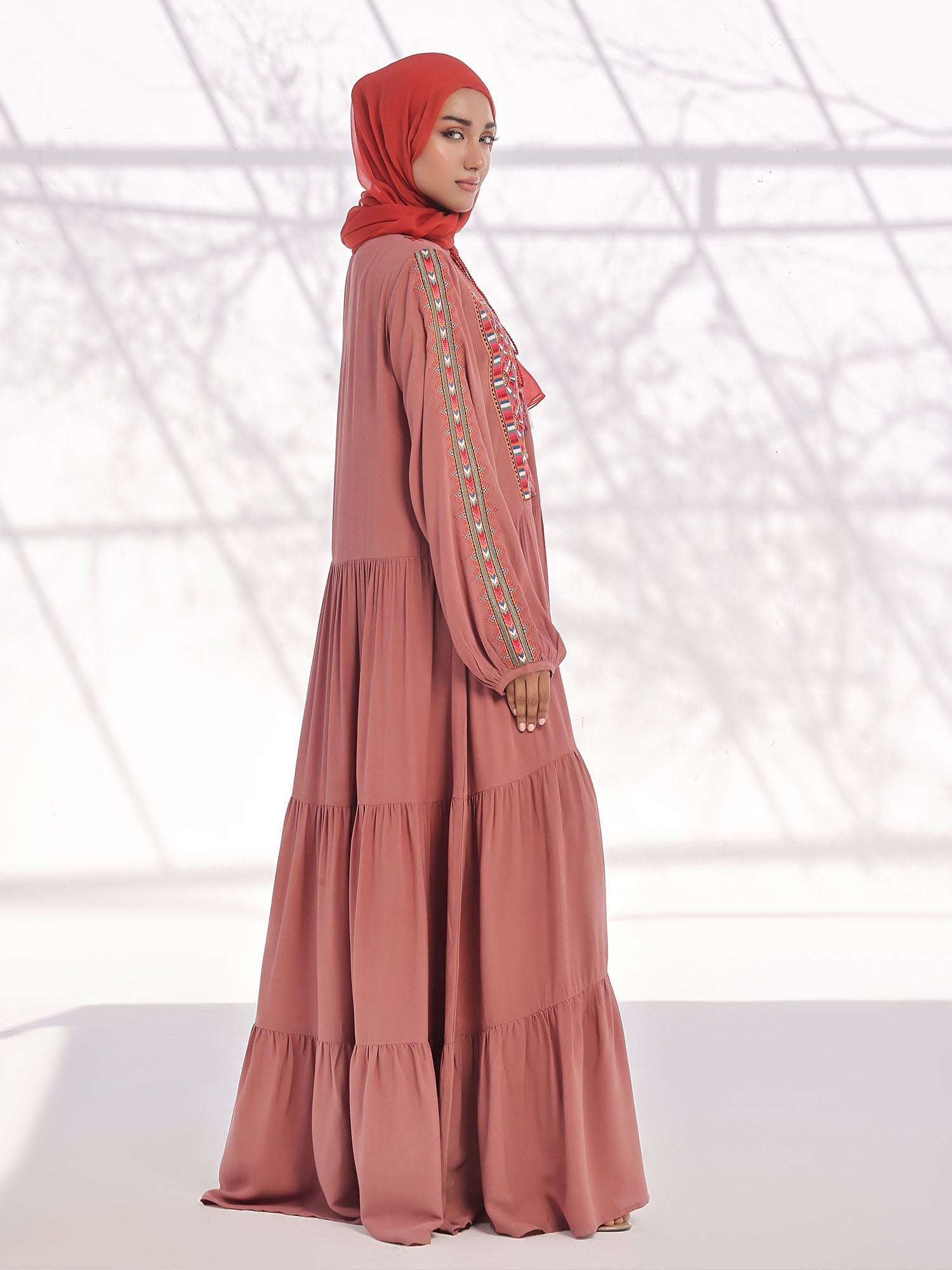 KAP-O-NAAL Abaya