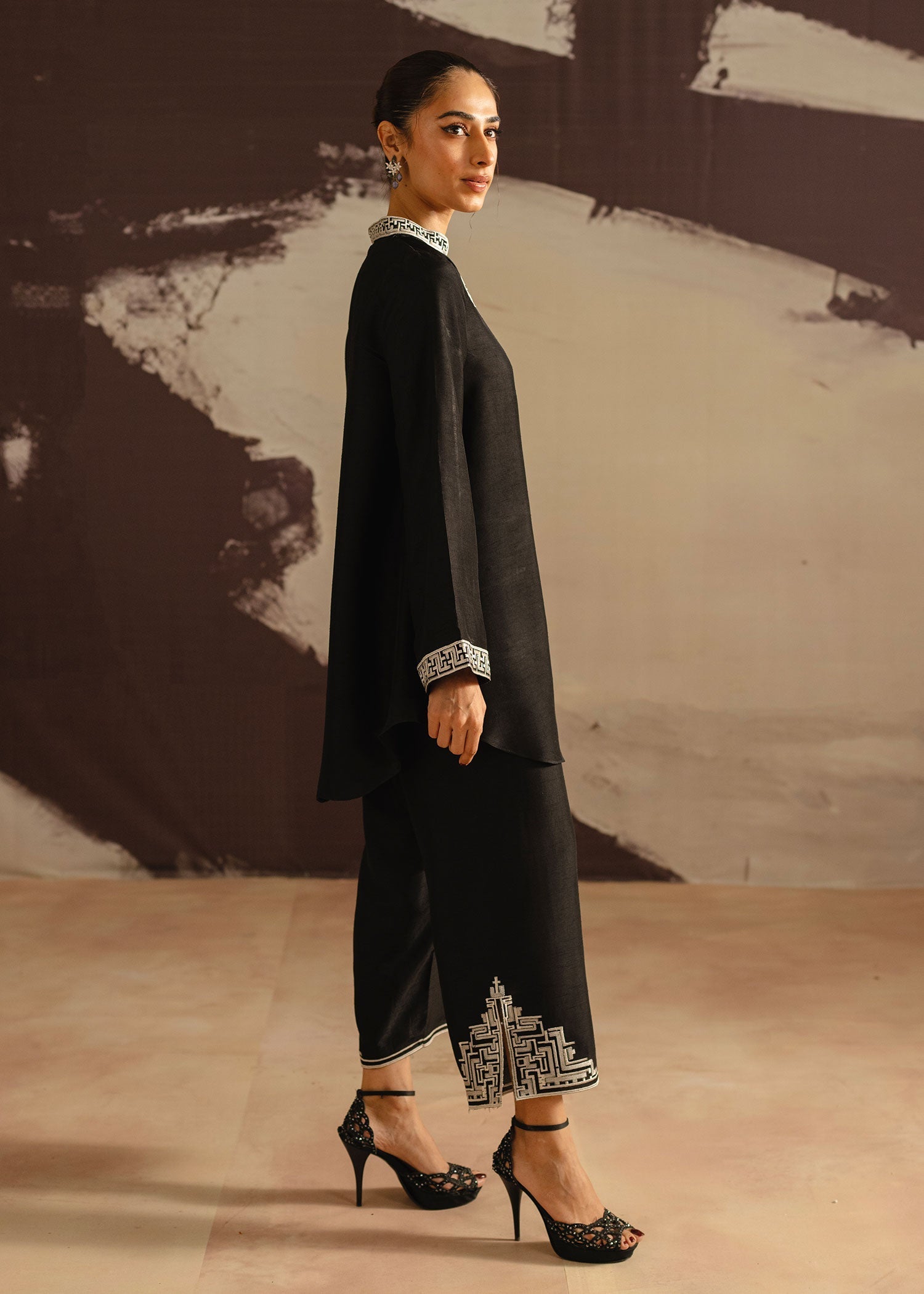 Mahgul | Eye of Cemal | Oriental Noir