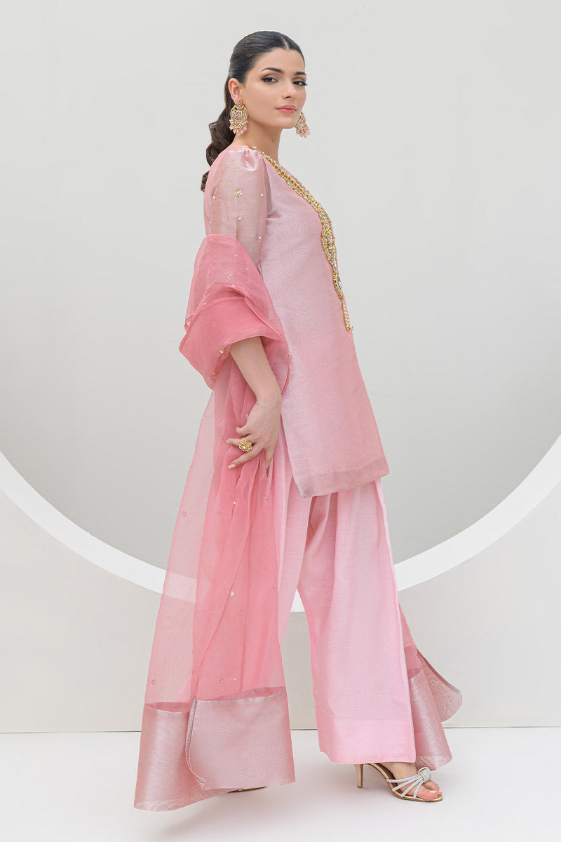 Chic Ophicial | Alaya Festive Formals | Hala