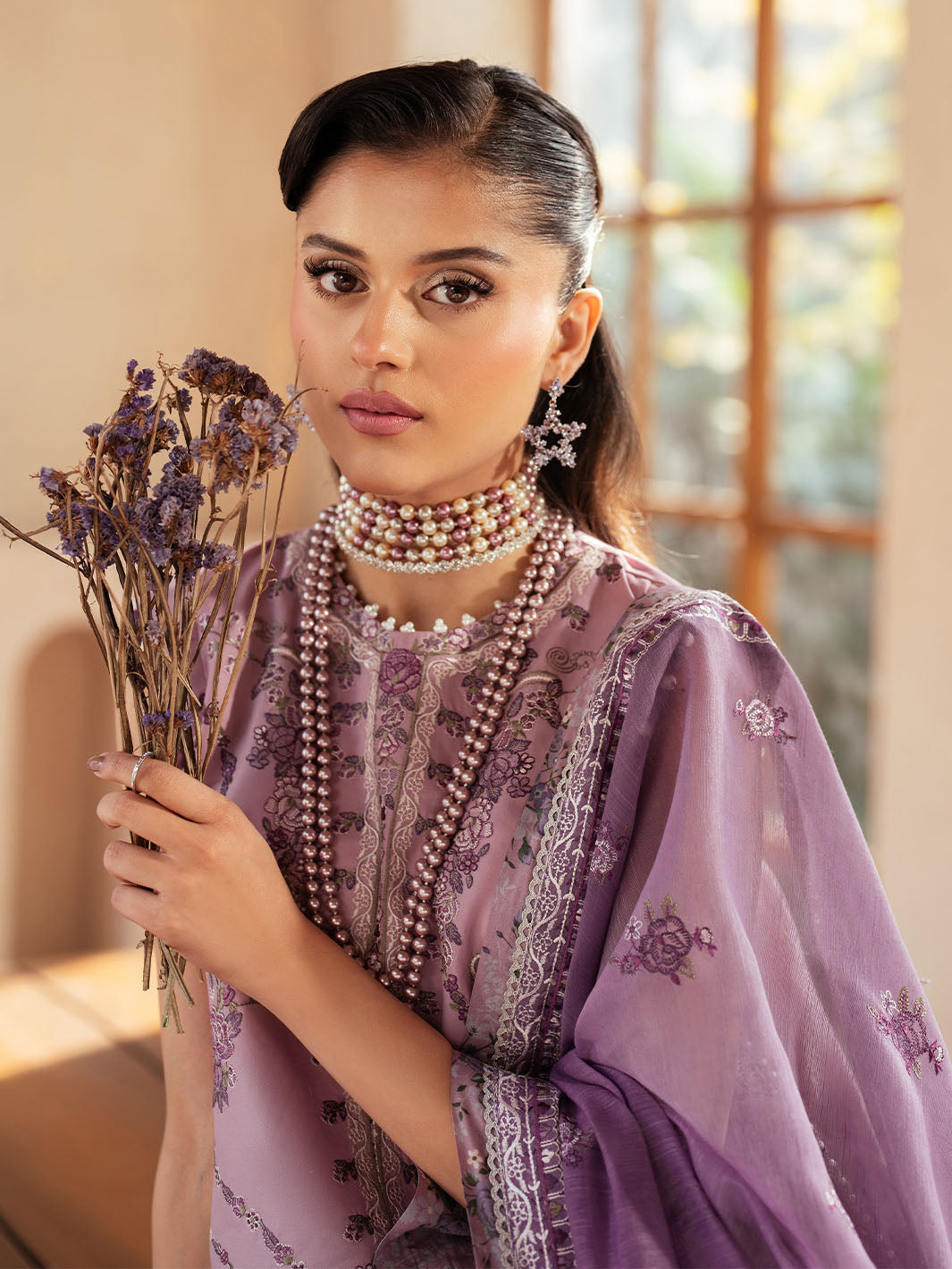 Bin Ilyas | Mehroze Luxury Lawn 25 | 93 - A