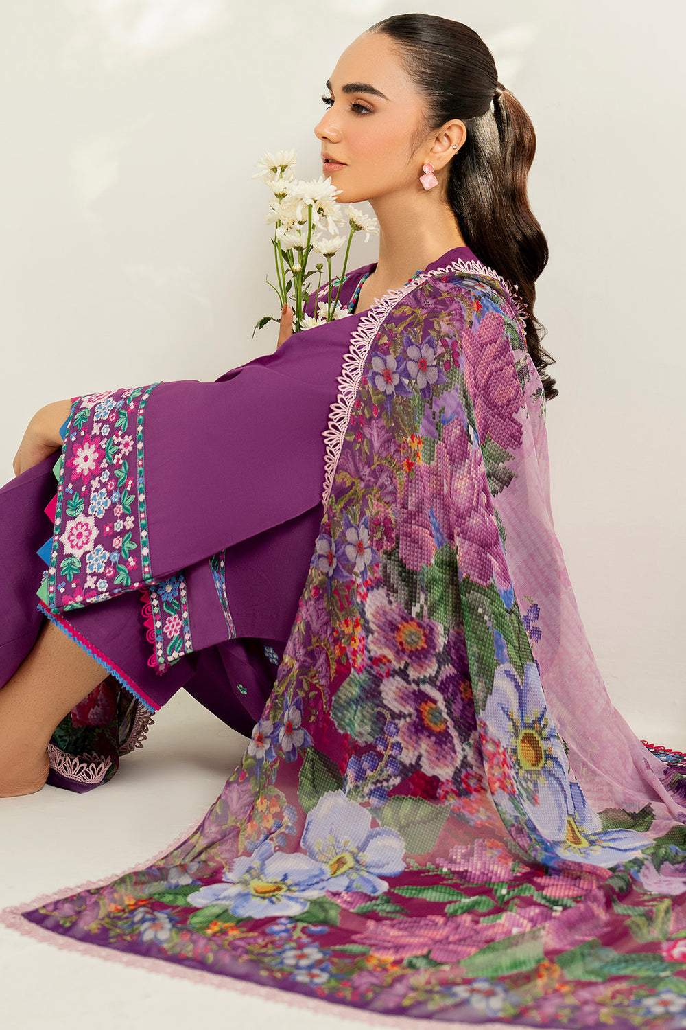 Farasha | Thread Lines Embroidered | Violet Spring