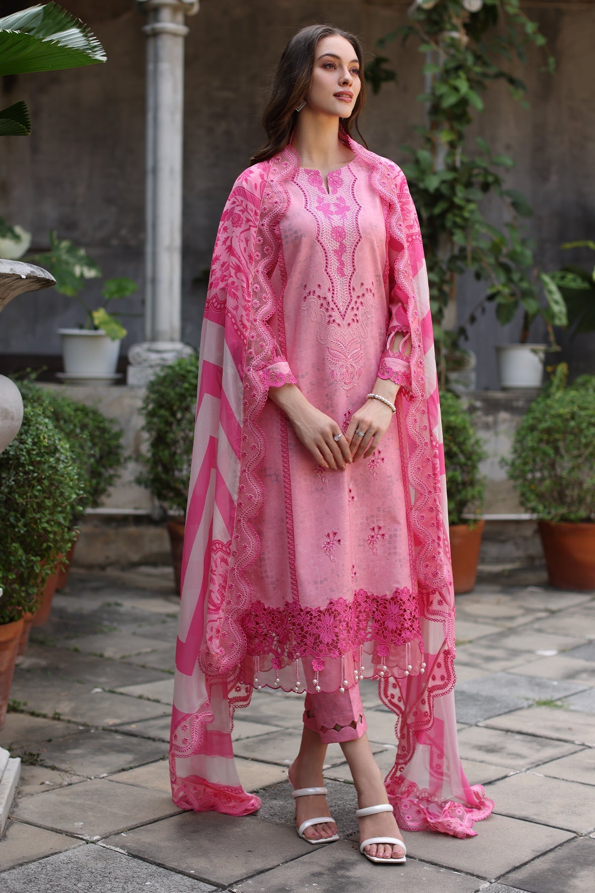 Charizma | Miraas Lawn |  CMR5-01