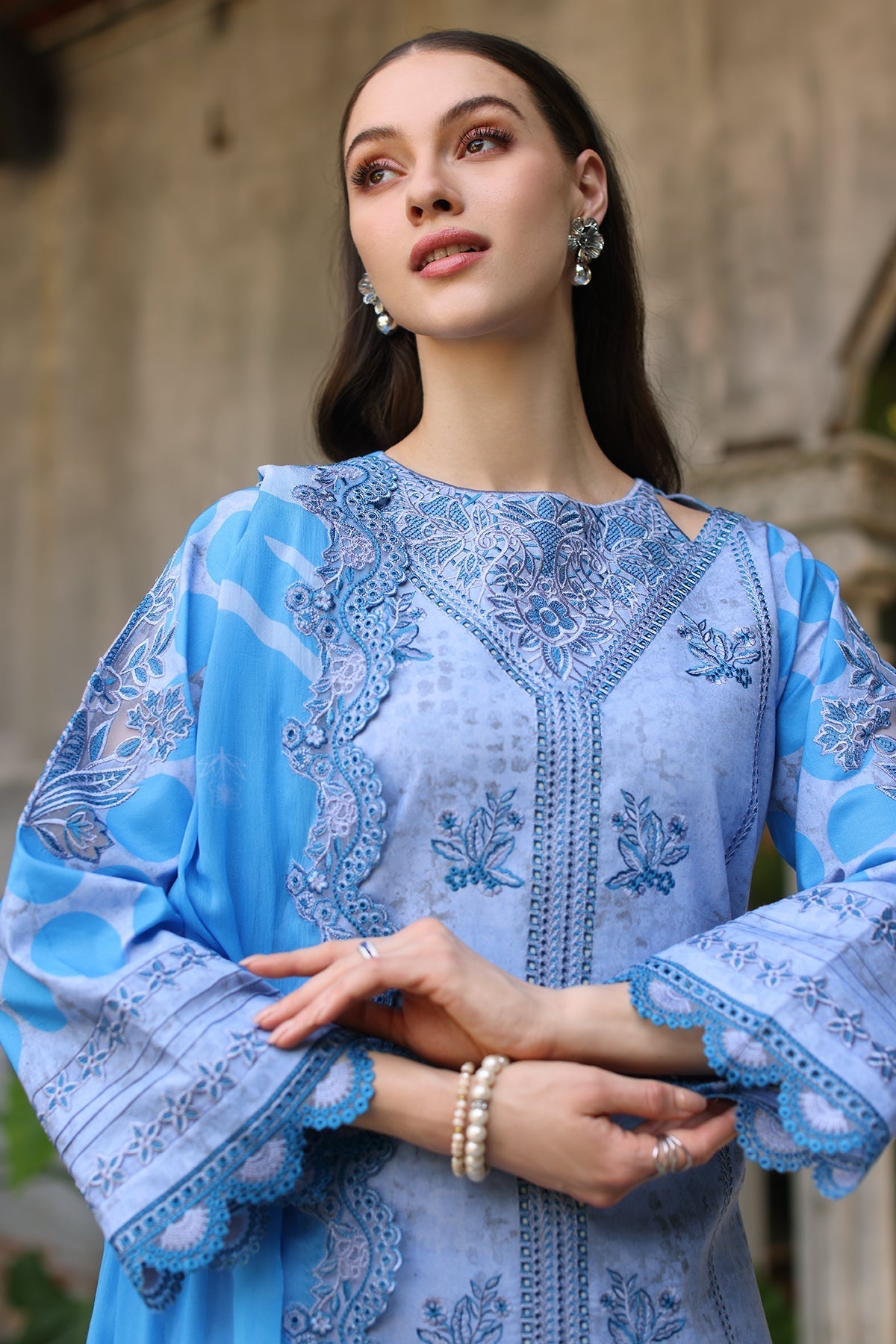 Charizma | Miraas Lawn | CMR5-03