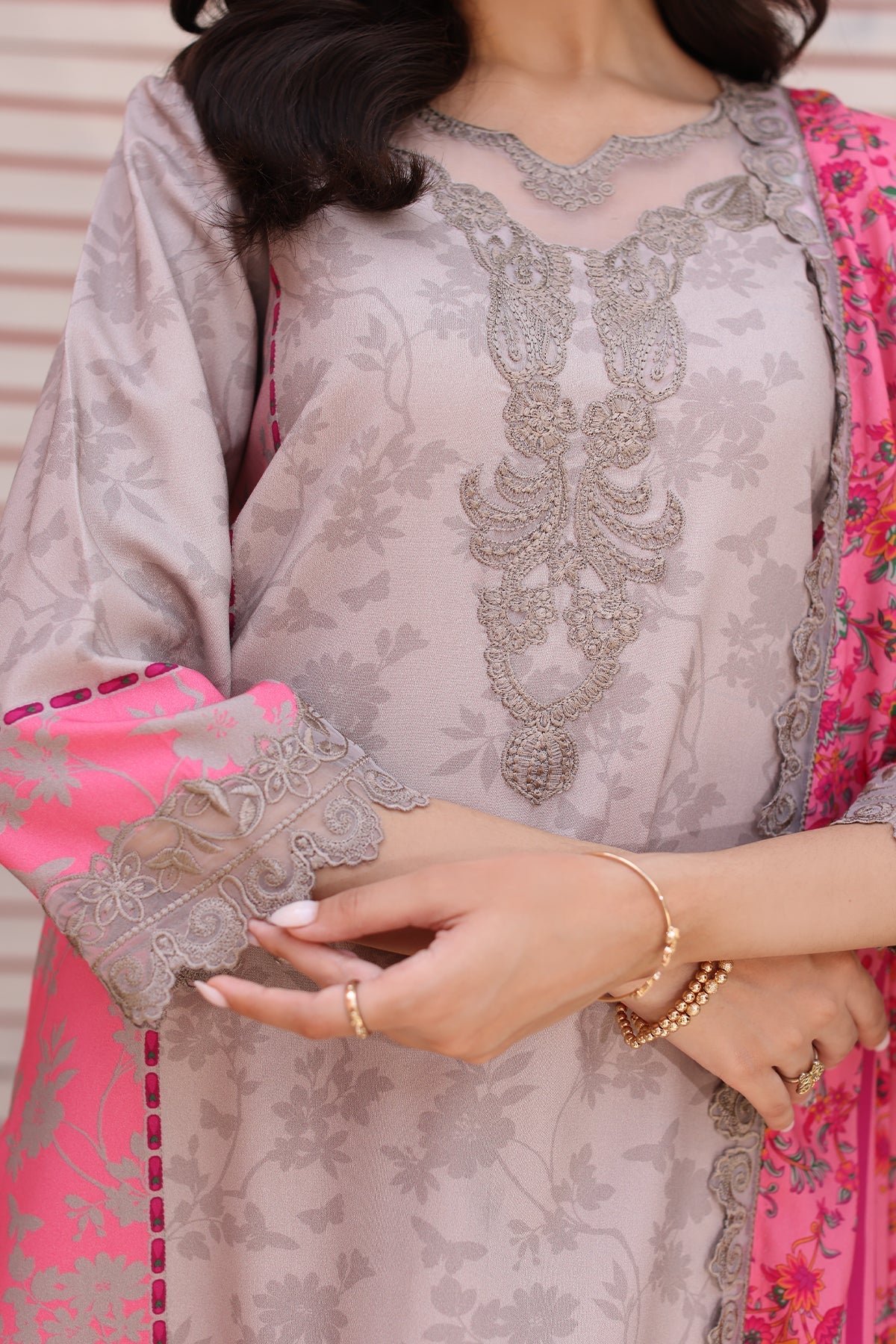 Charizma | Sheen Embroidered Linen Shawl | SHW4-04