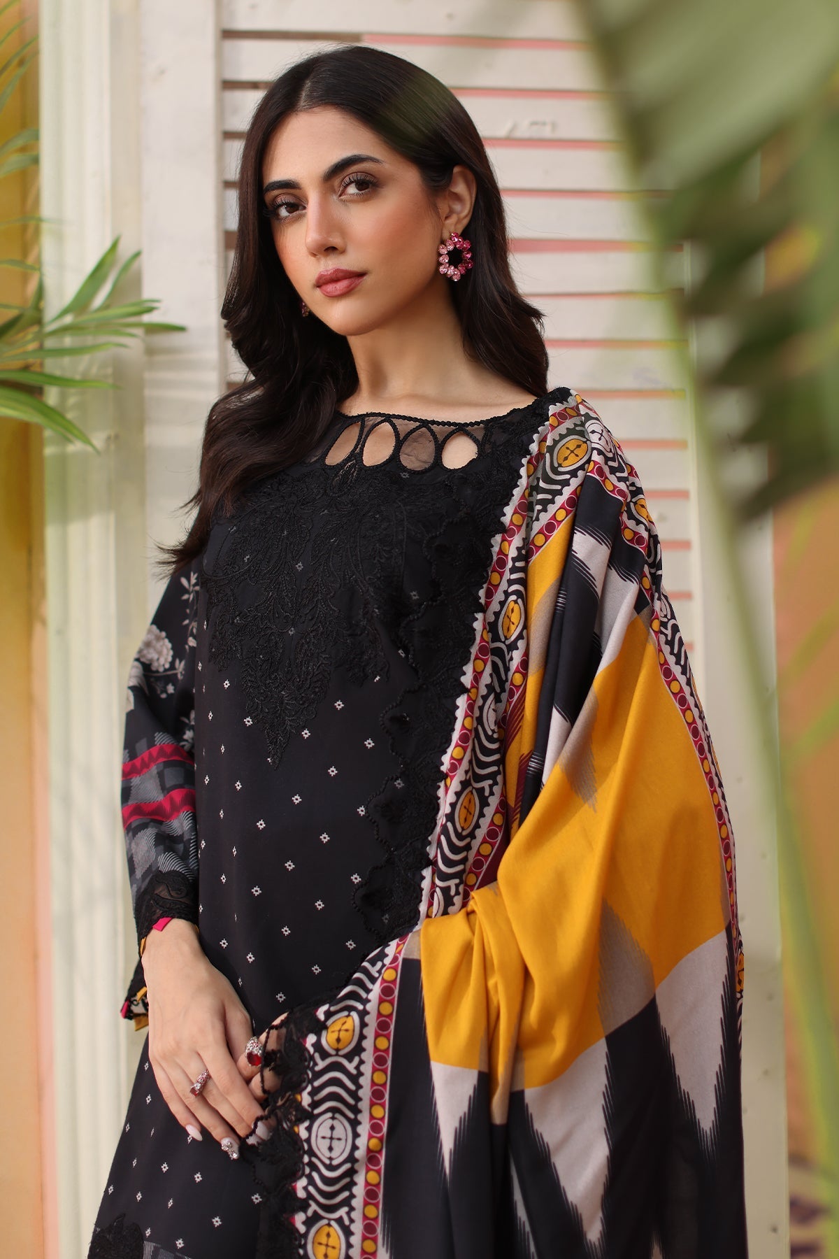 Charizma | Sheen Embroidered Linen Shawl | SHW4-03