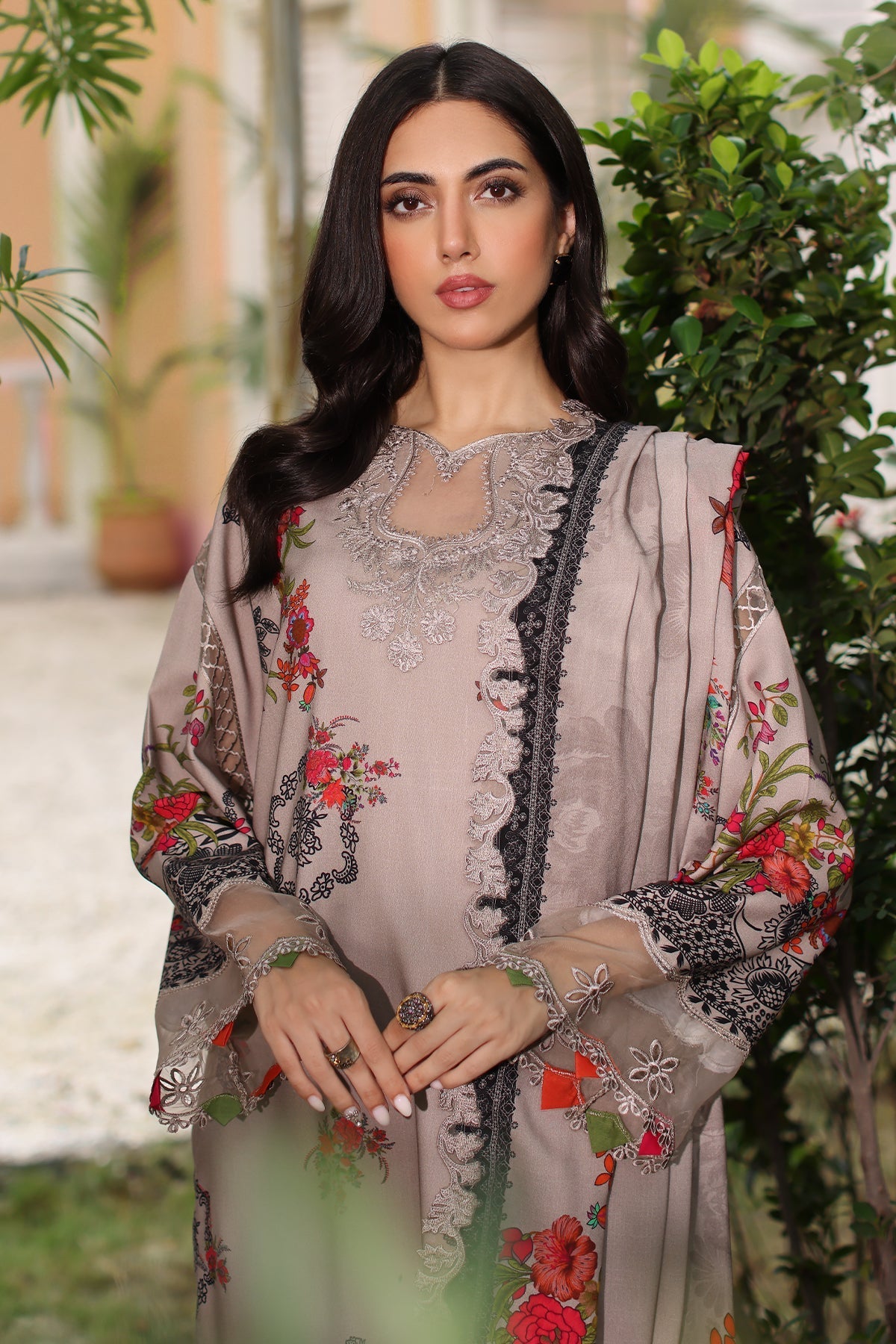 Charizma | Sheen Embroidered Linen Shawl | SHW4-02