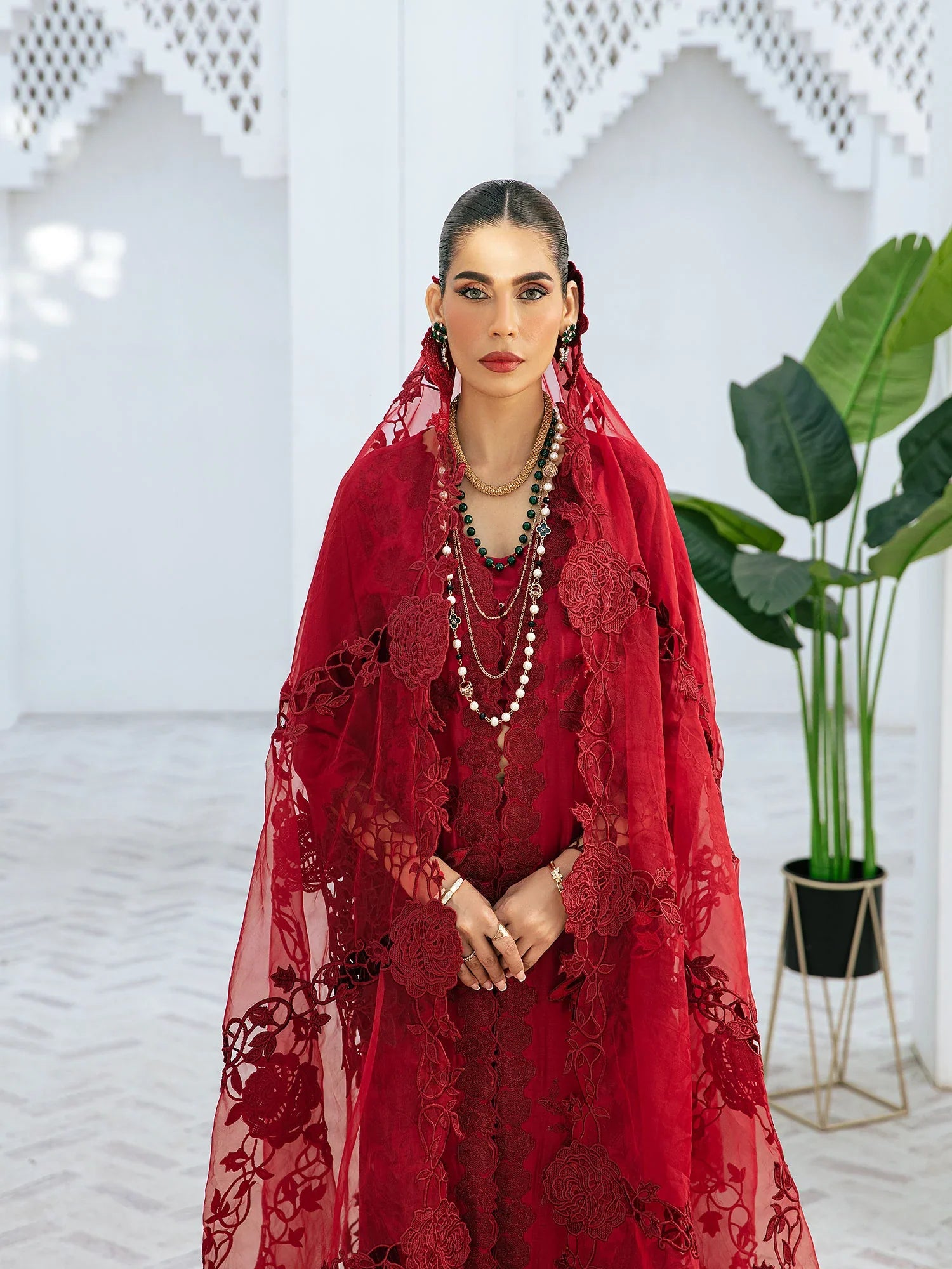 Maryam Hussain | Raha 23 | Lara