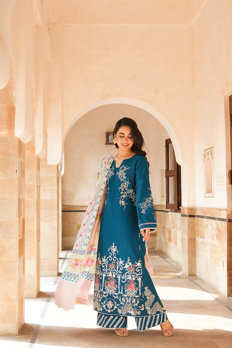 Manara | Vintage Karandi 24 | AYRA