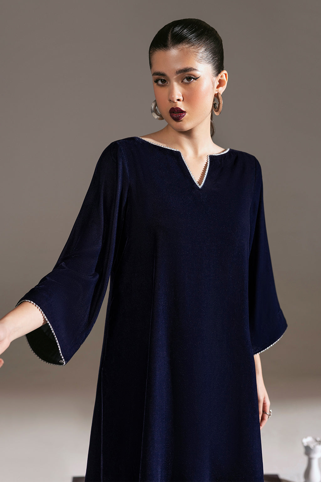 Afsanah | The Velvet Edit |  AV-102