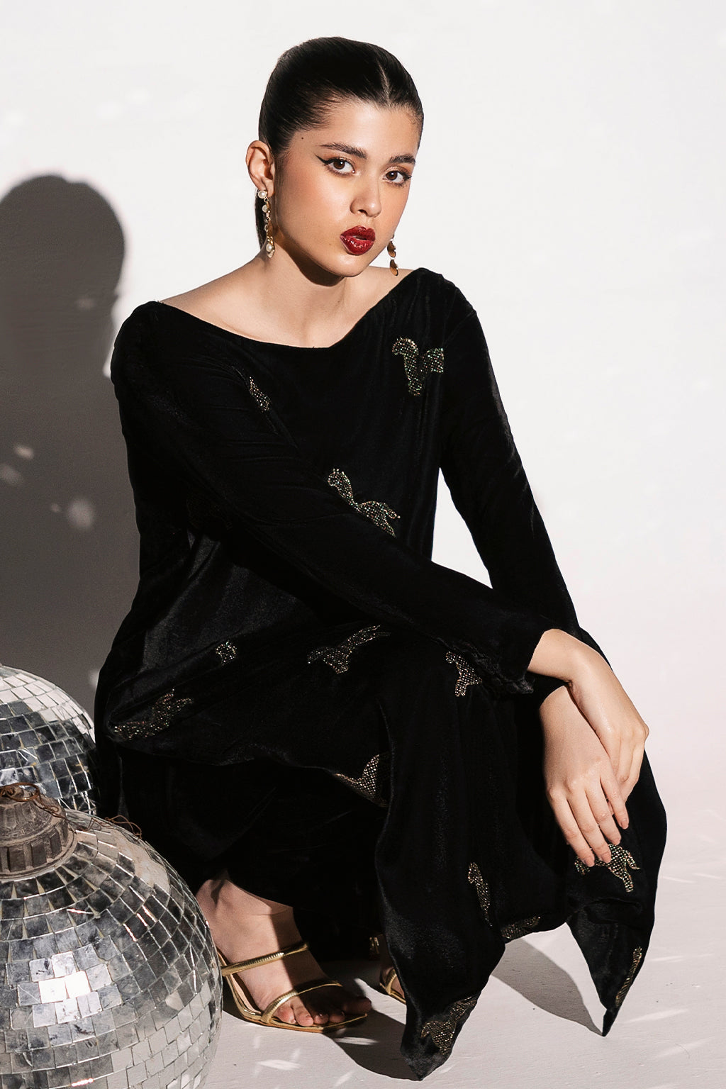 Afsanah | The Velvet Edit |  AV-106