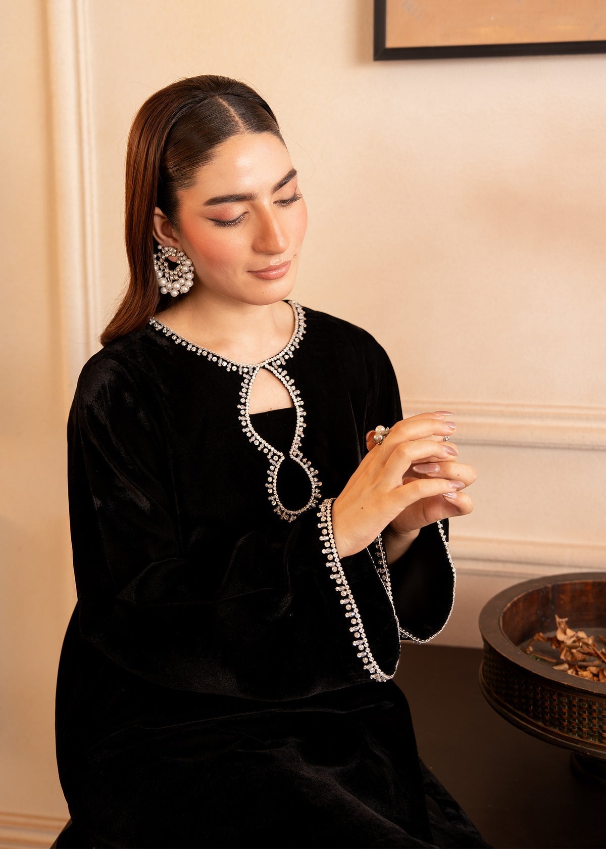 Fozia Khalid | The Velvet Rise 25 | NOIR GLEAM