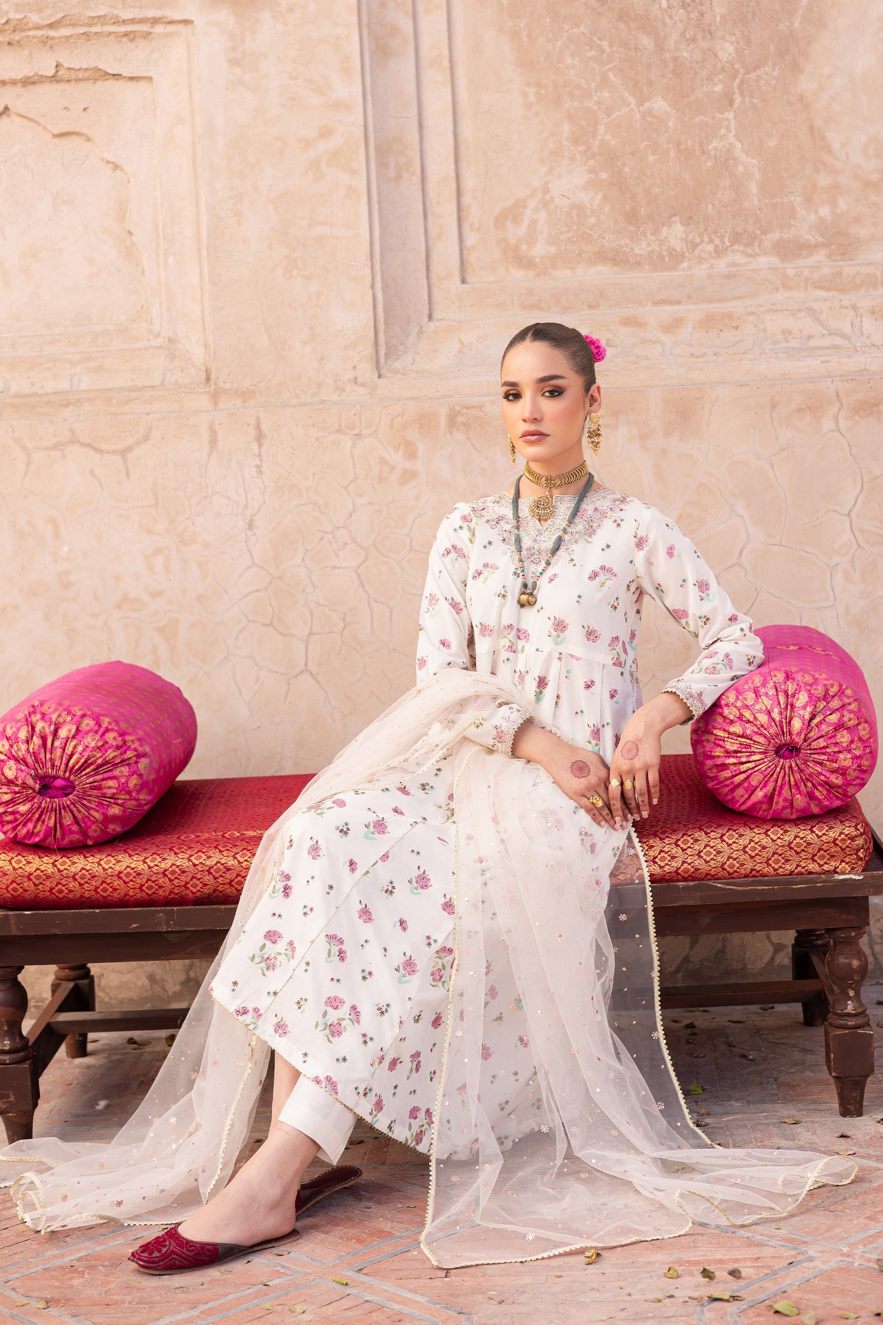 Batik | Chargbagh | Nayab