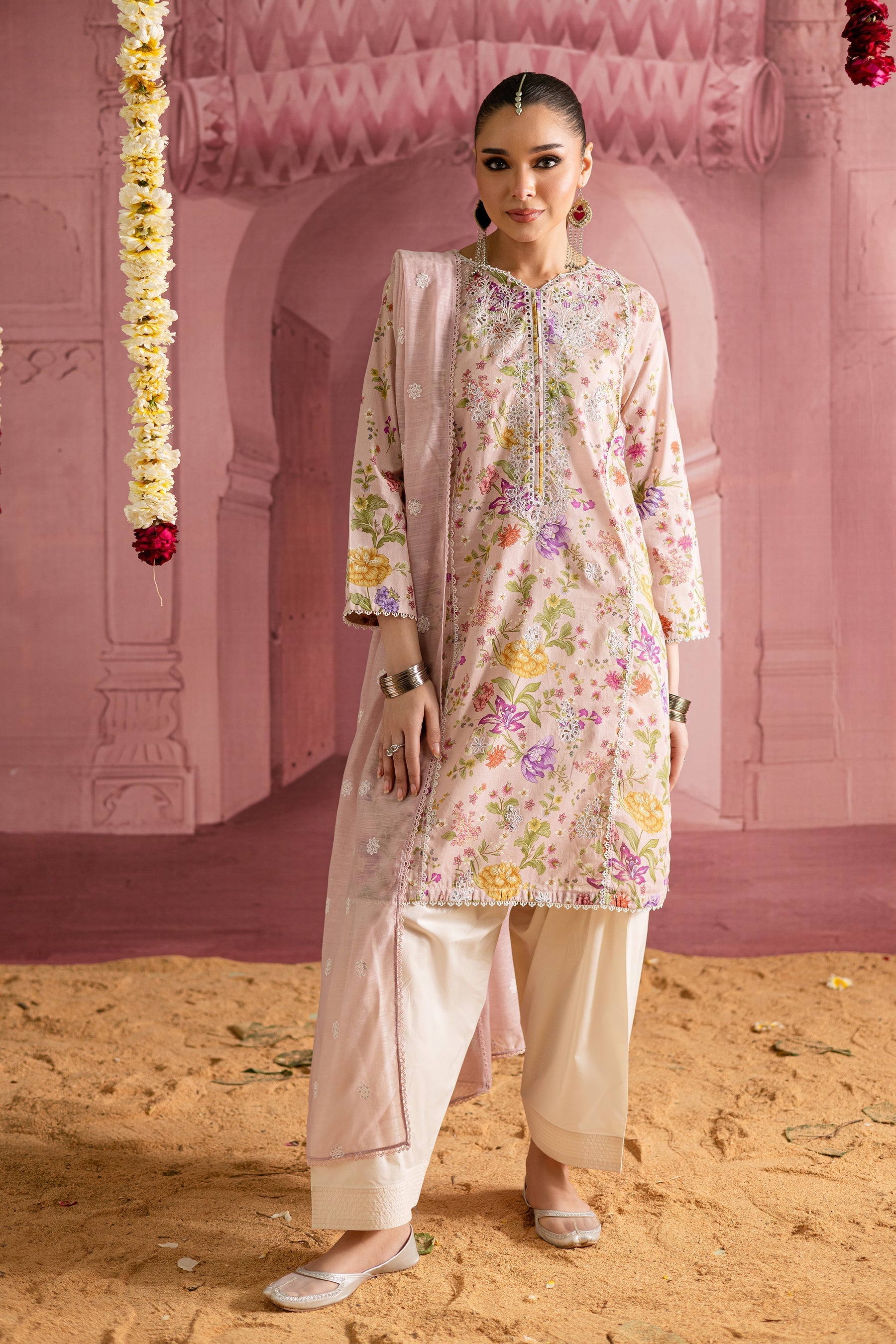 Batik | Chargbagh | Emily