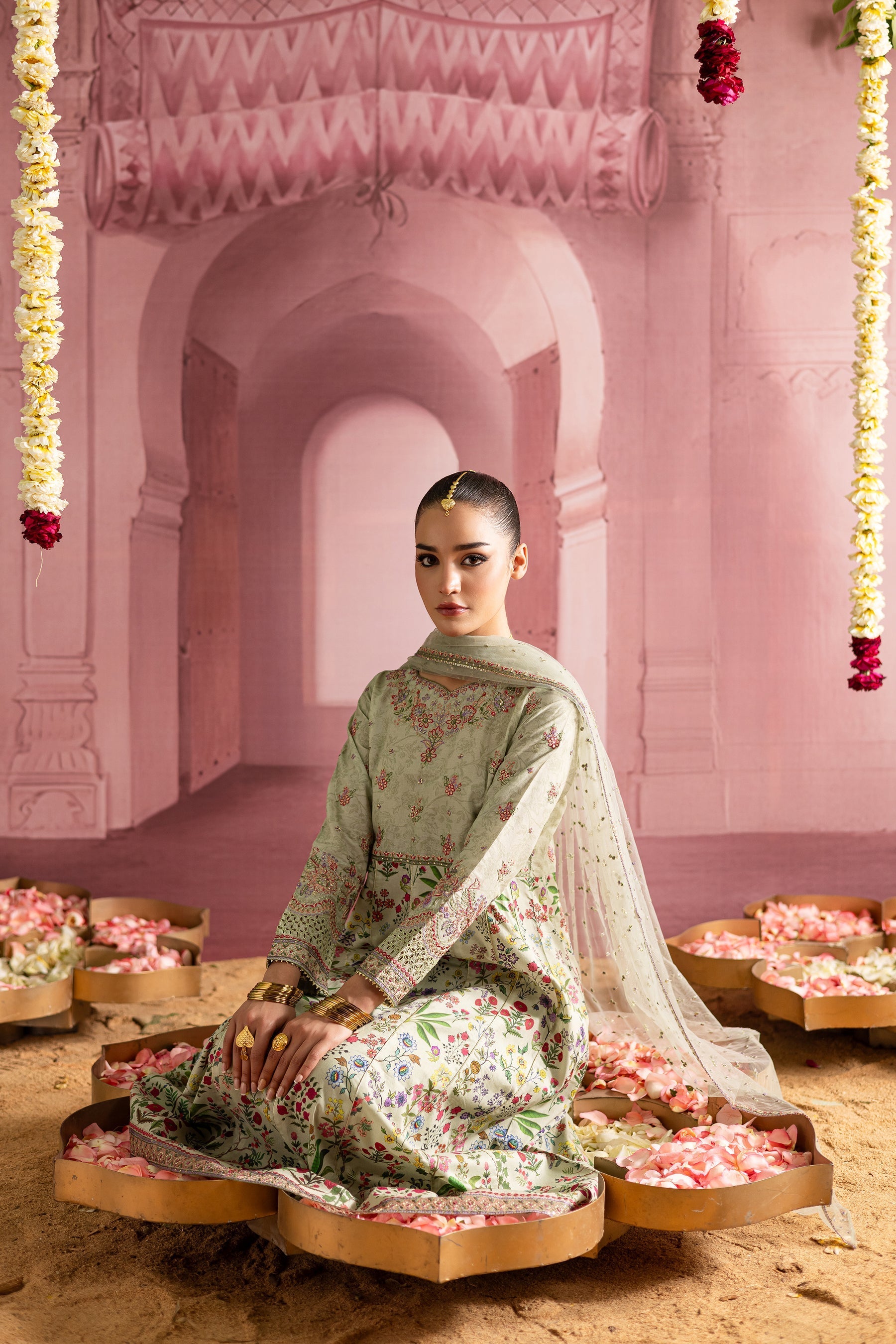 Batik | Chargbagh | Rio