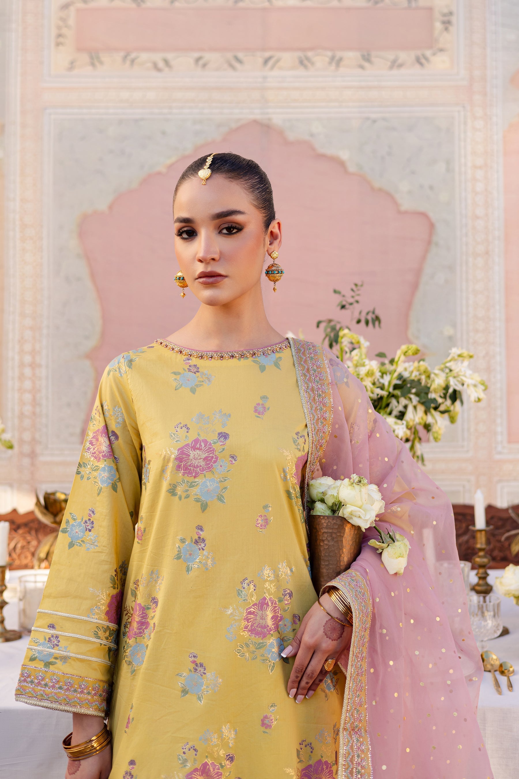 Batik | Chargbagh | Gilt