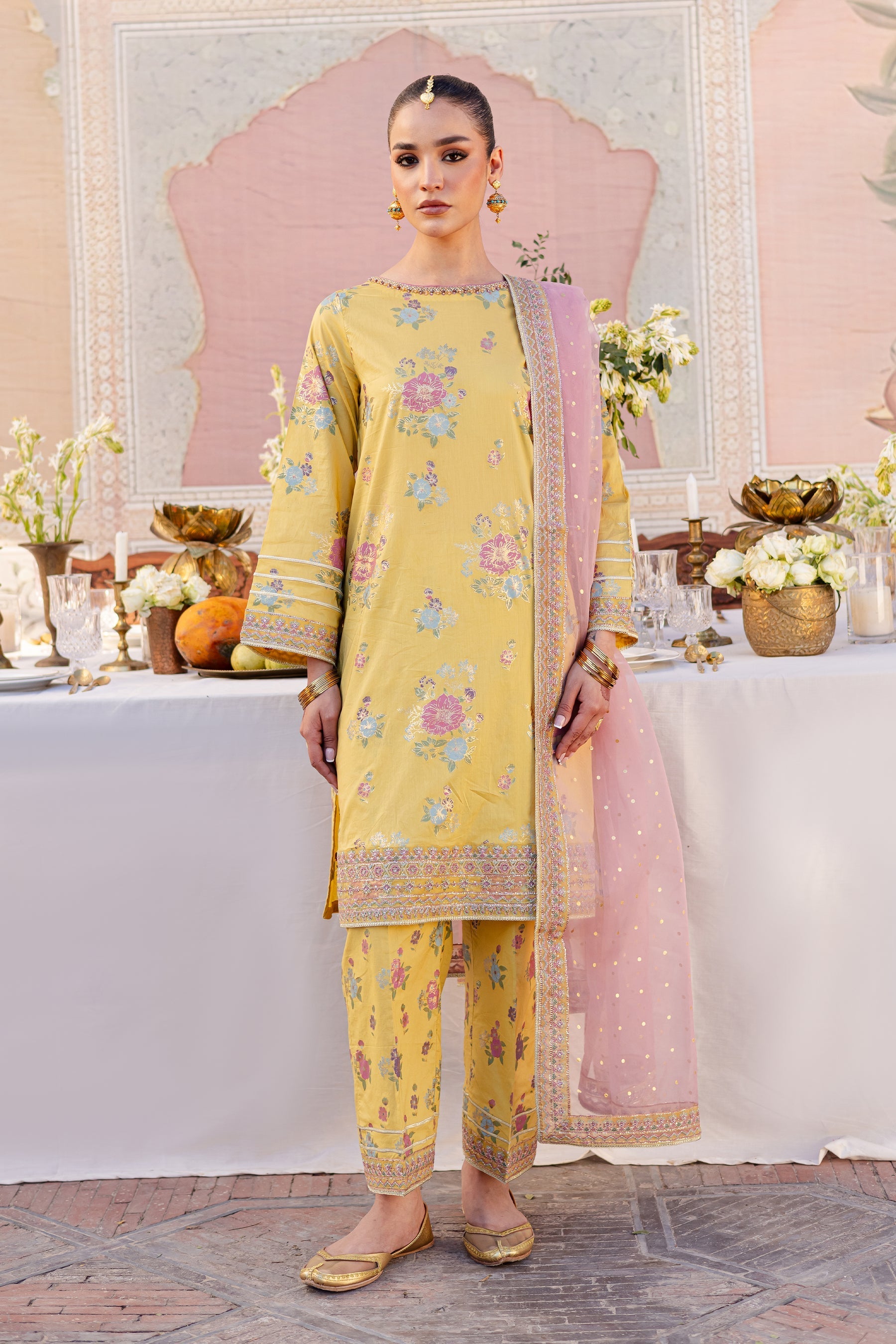 Batik | Chargbagh | Gilt