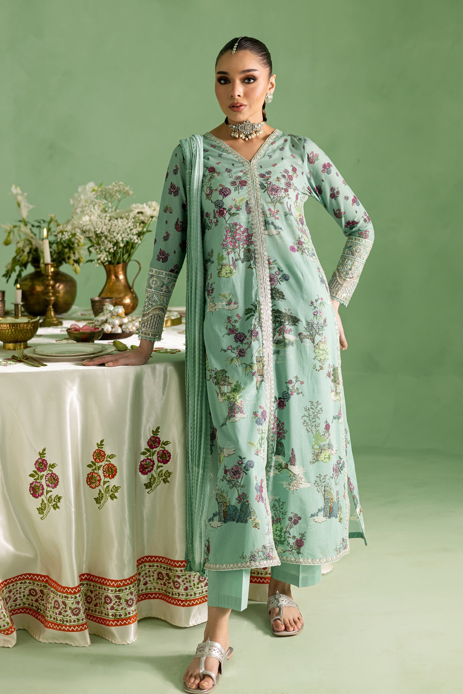 Batik | Chargbagh | Crepe