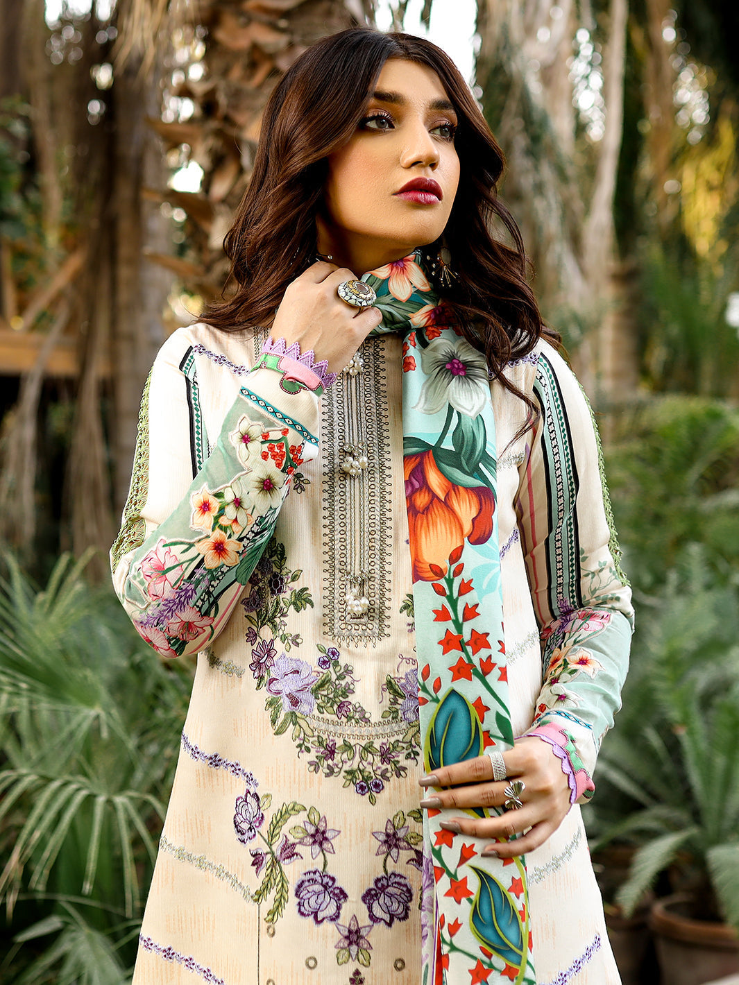 Bin Ilyas | Maya Jahan Winter 24 |  762 B