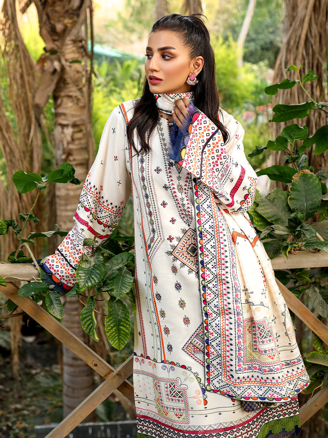Bin Ilyas | Maya Jahan Winter 24 | 764 A