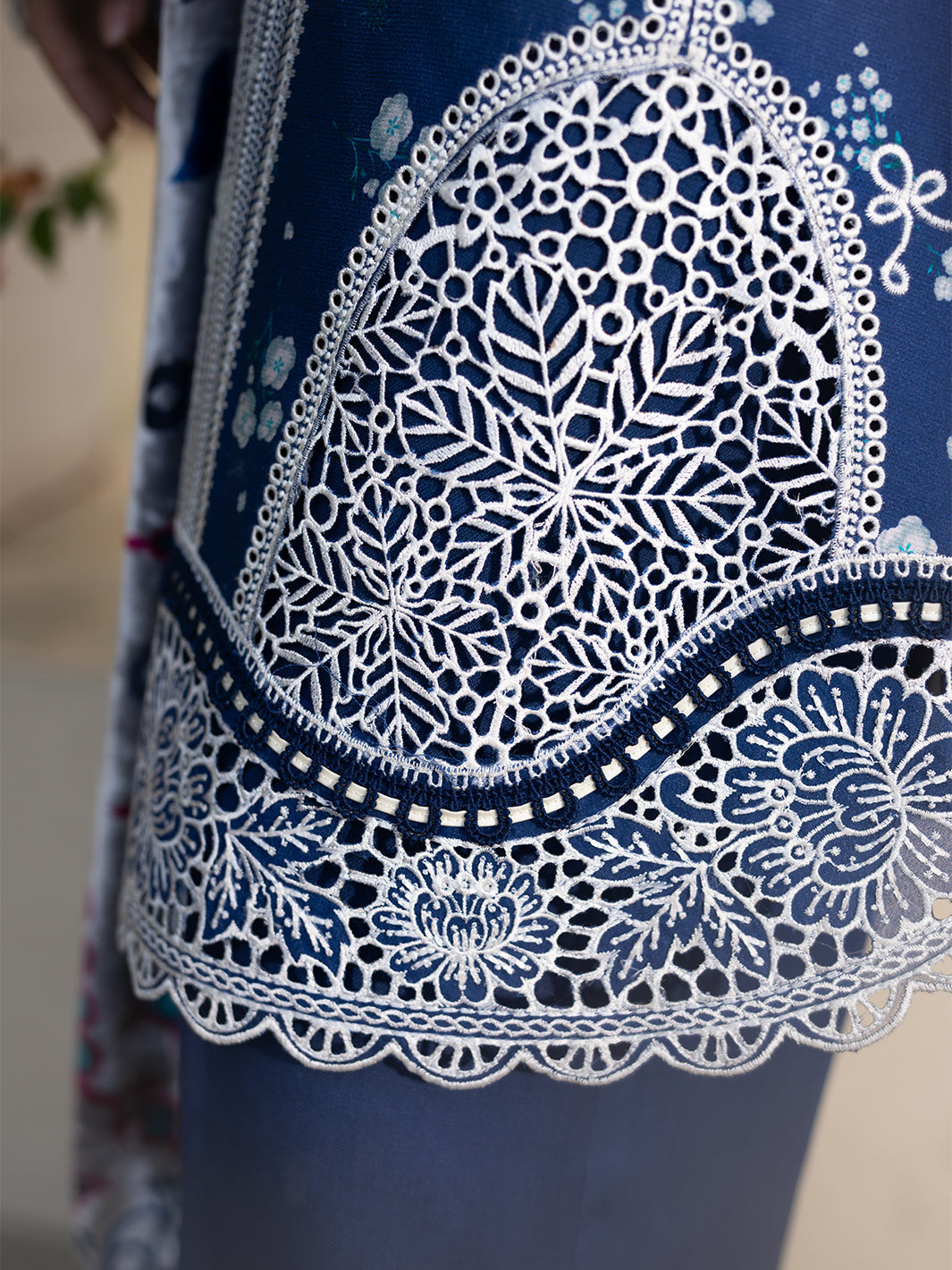 Bin Ilyas | Olivia Embroidered Winter 24 |  527 - B