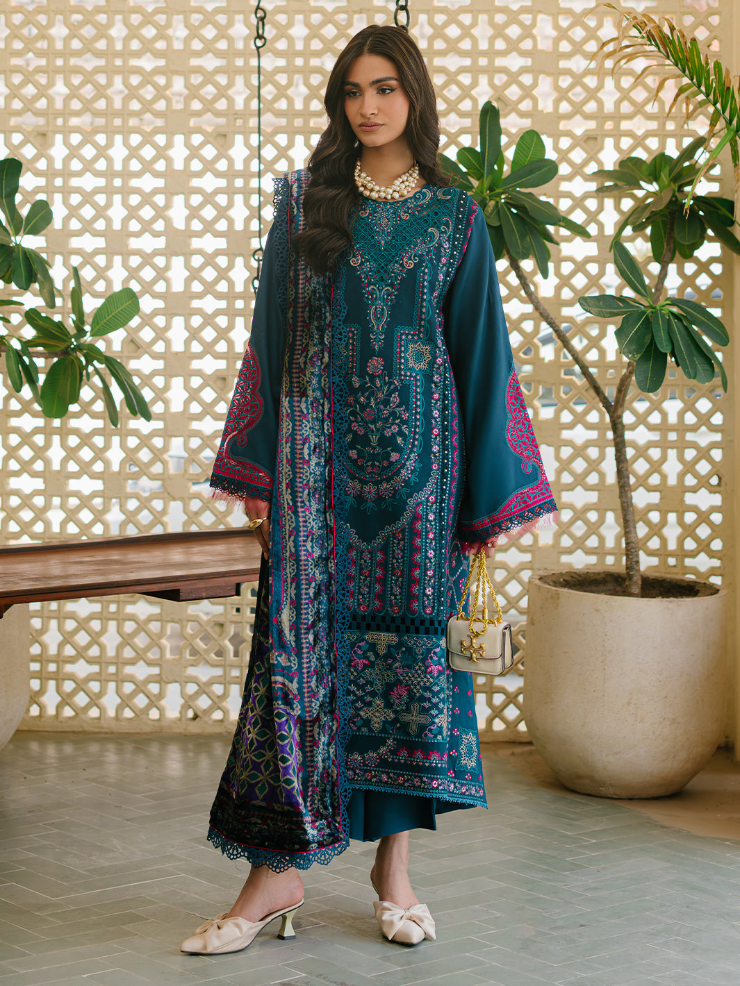 Bin Ilyas | Olivia Embroidered Winter 24 |  521 - B