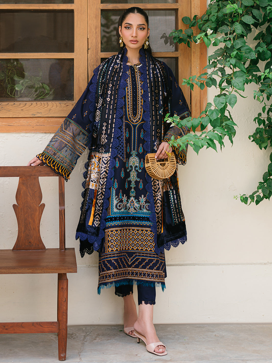 Bin Ilyas | Olivia Embroidered Winter 24 |  522 - A