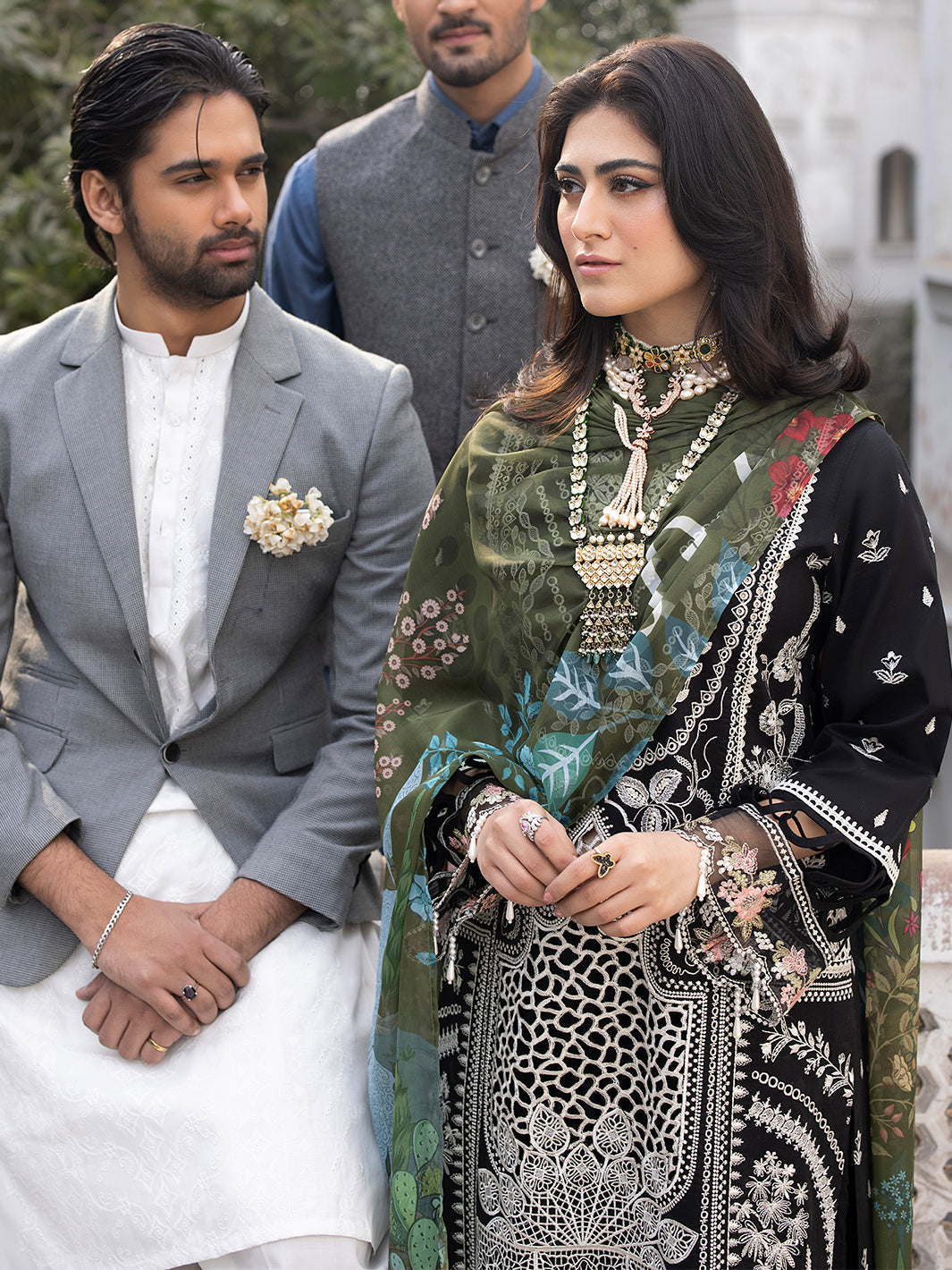 Mahnur | Mahrukh Luxury Lawn 24 | CAMELIA