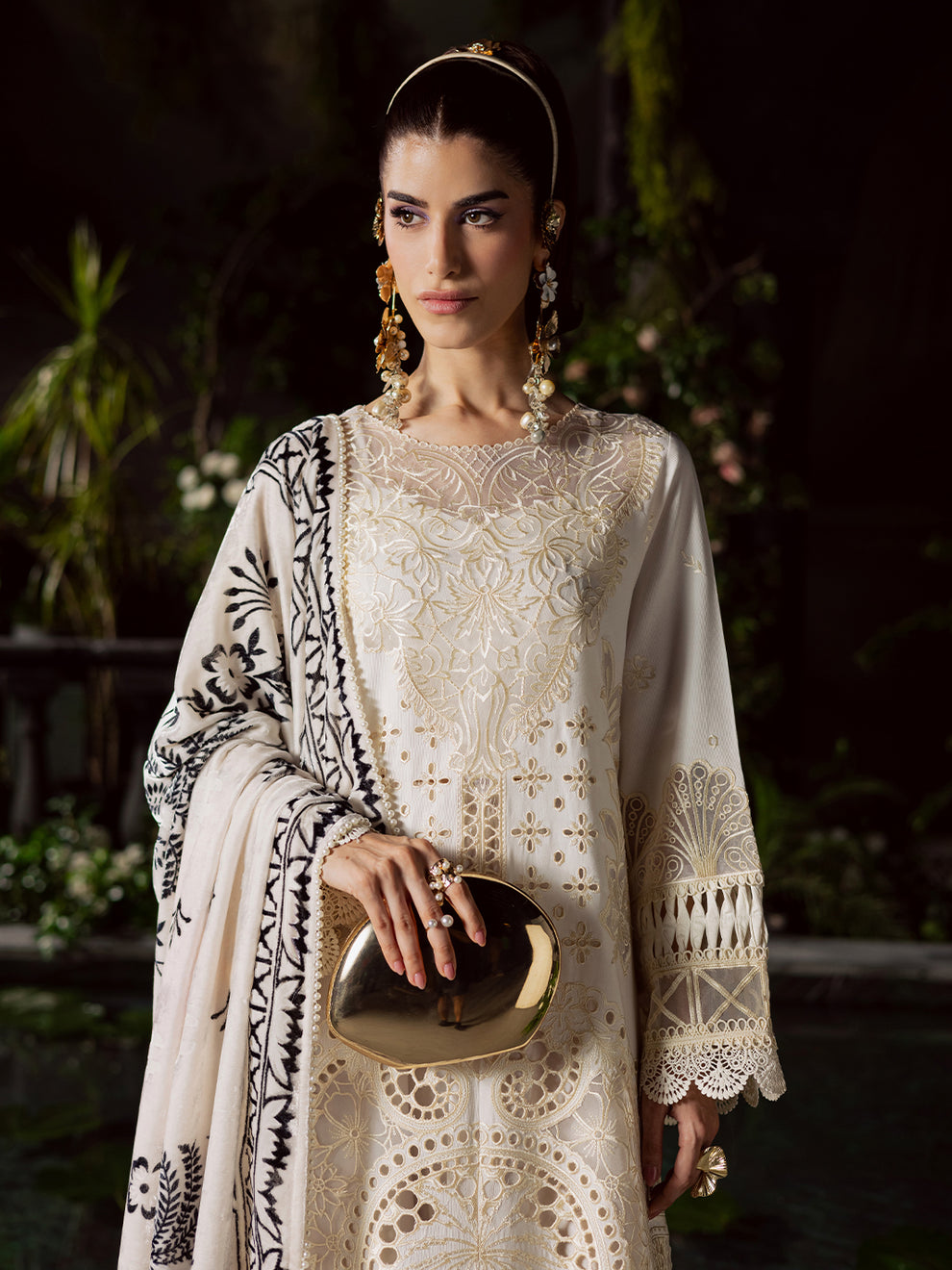 Mahnur | Amelia Luxury Winter 25 |CK-003 Kotrai