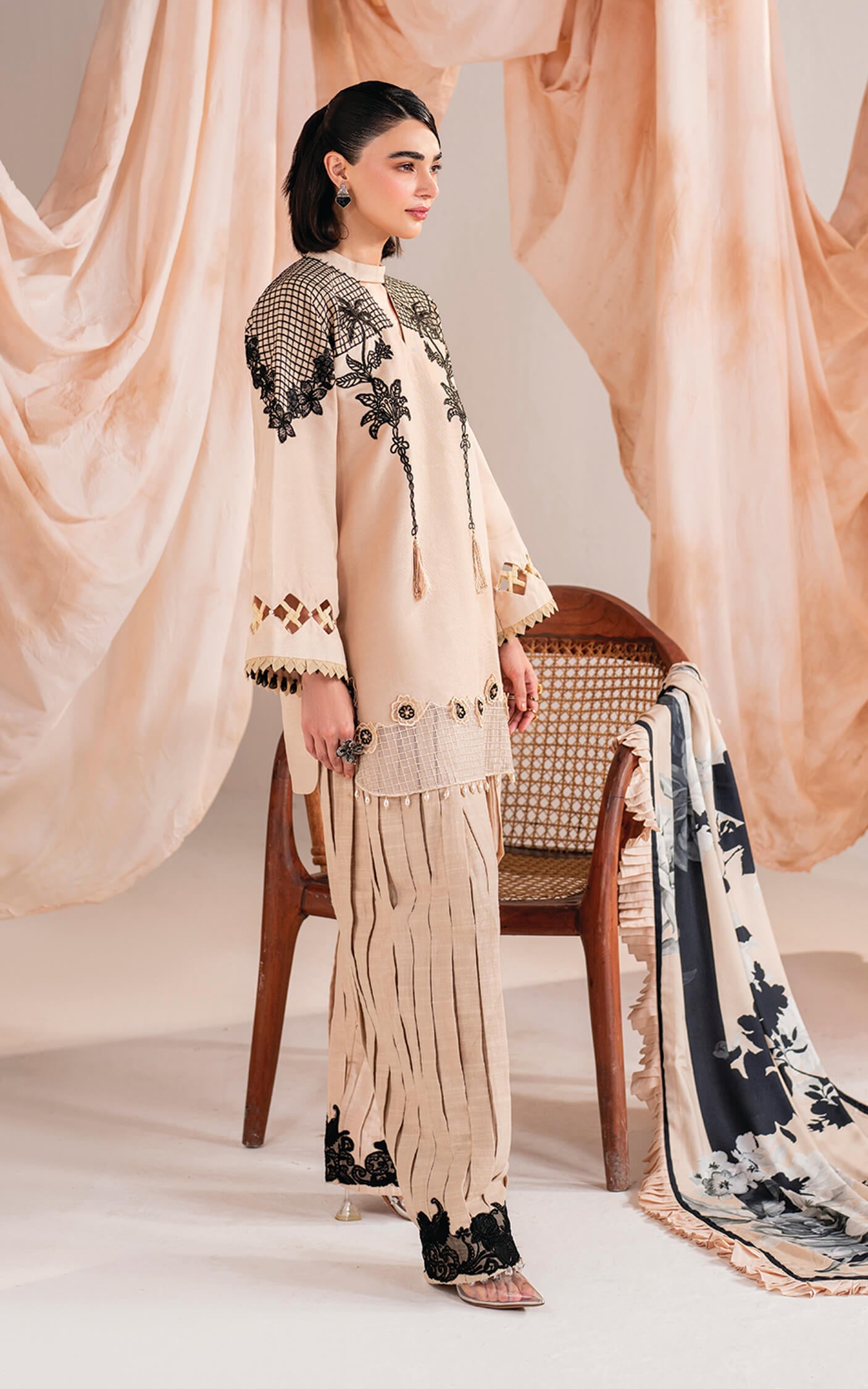 Asifa and Nabeel | Winter Meraki 24 | Cascade-MW-13