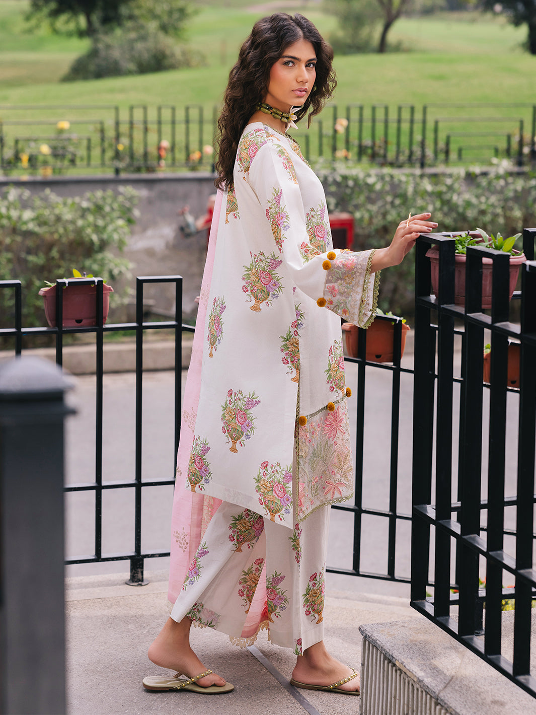 Mahnur | Broadway Luxury Lawn 25 | Cherry Blossom