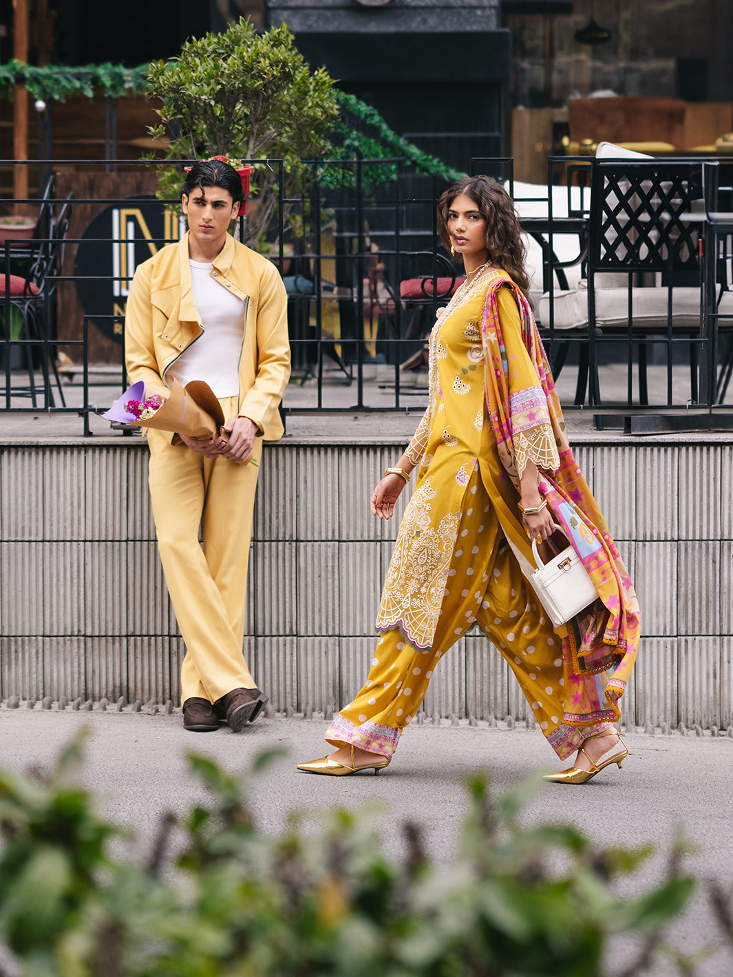 Mahnur | Broadway Luxury Lawn 25 | Buttercup