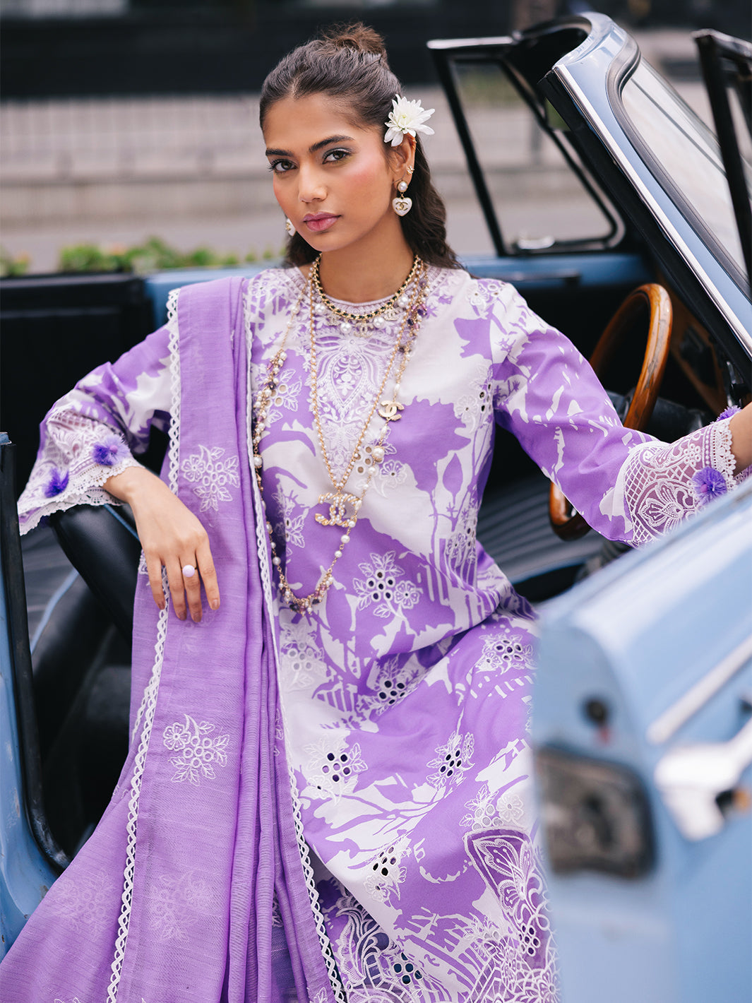 Mahnur | Broadway Luxury Lawn 25 | Viola