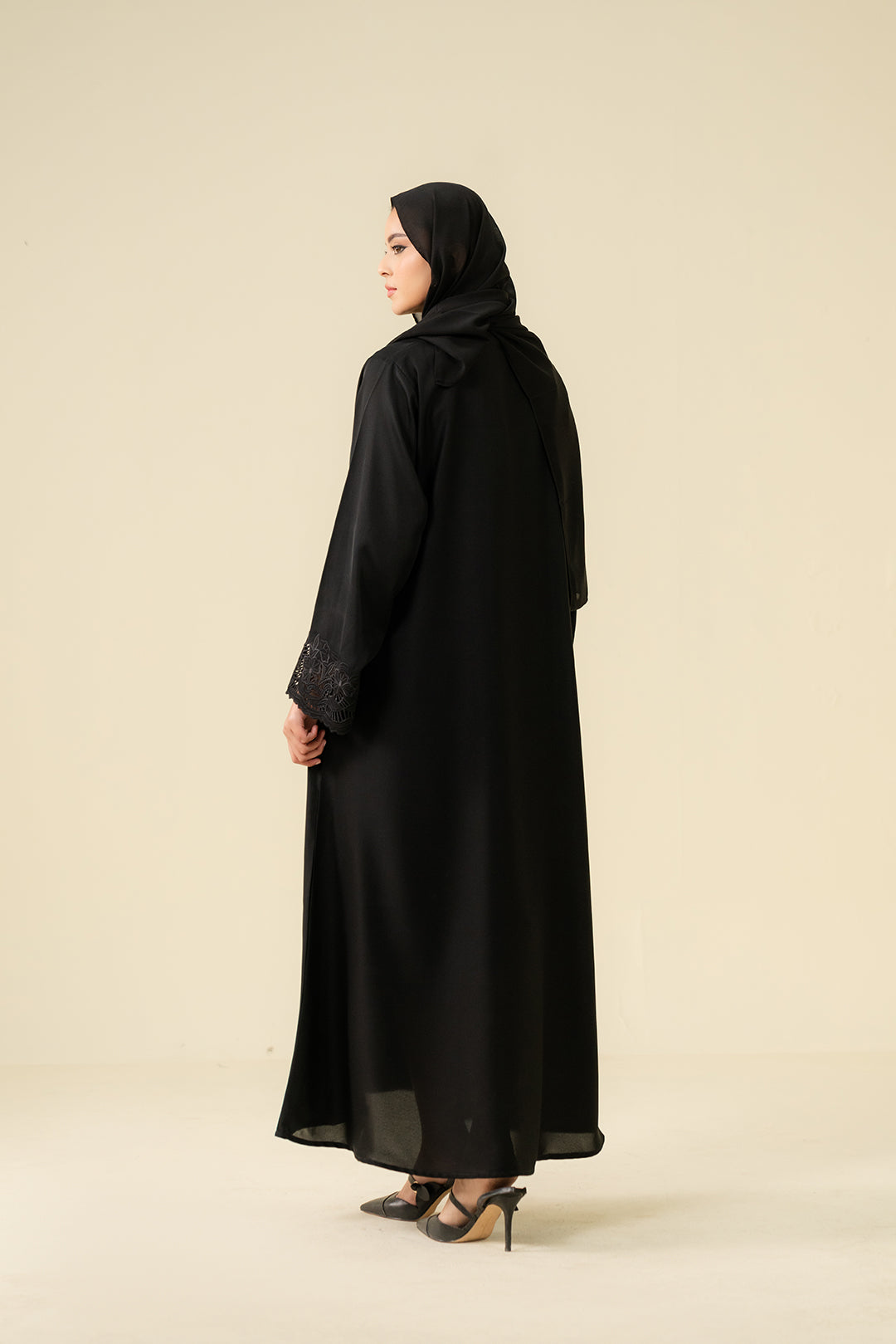 Black Abaya