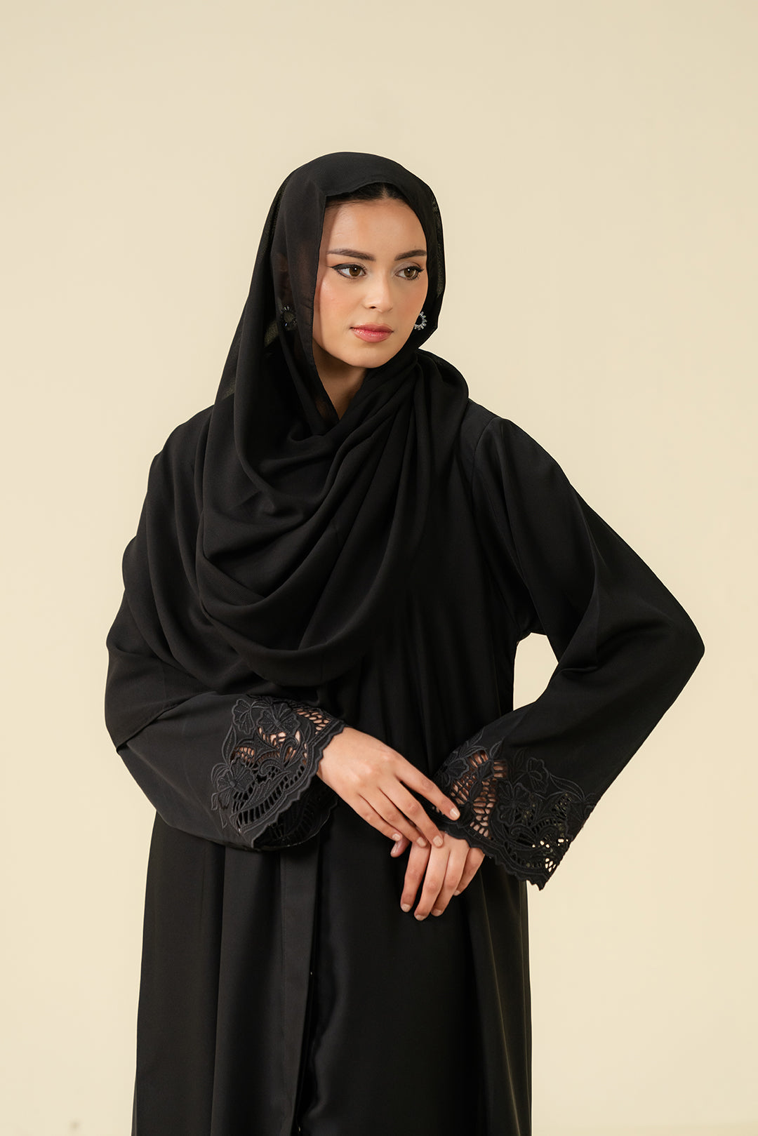 Black Abaya