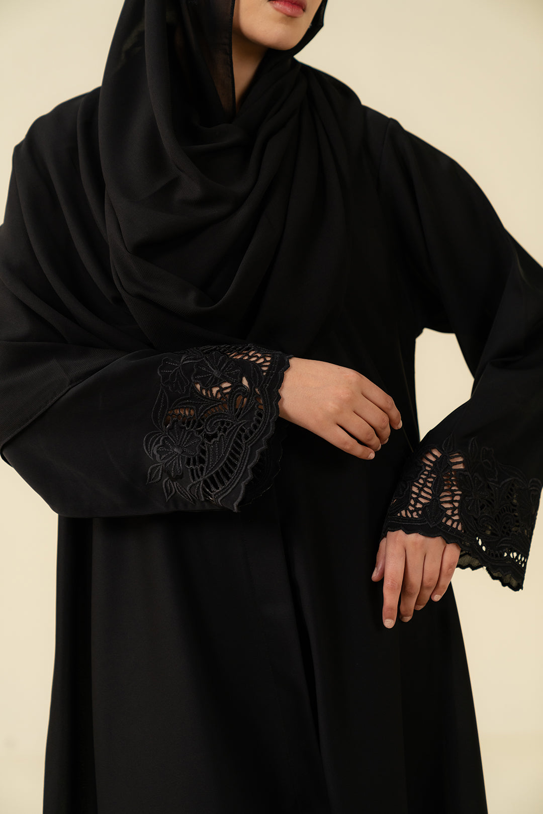 Black Abaya
