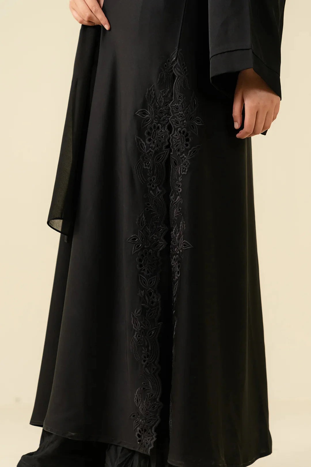 Black Abaya