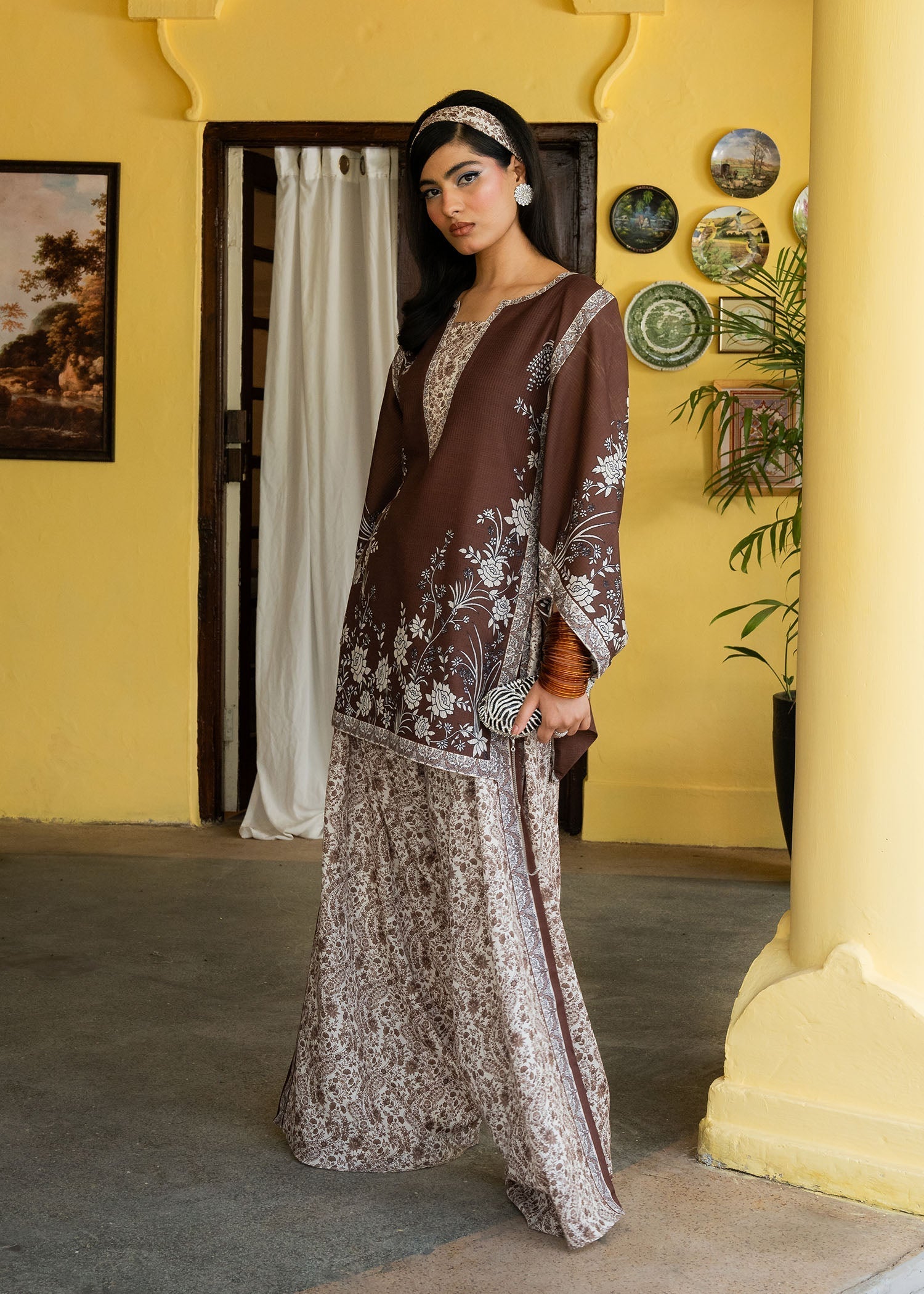 Maria Osama Khan | Retro Lawn 25 | Laleen