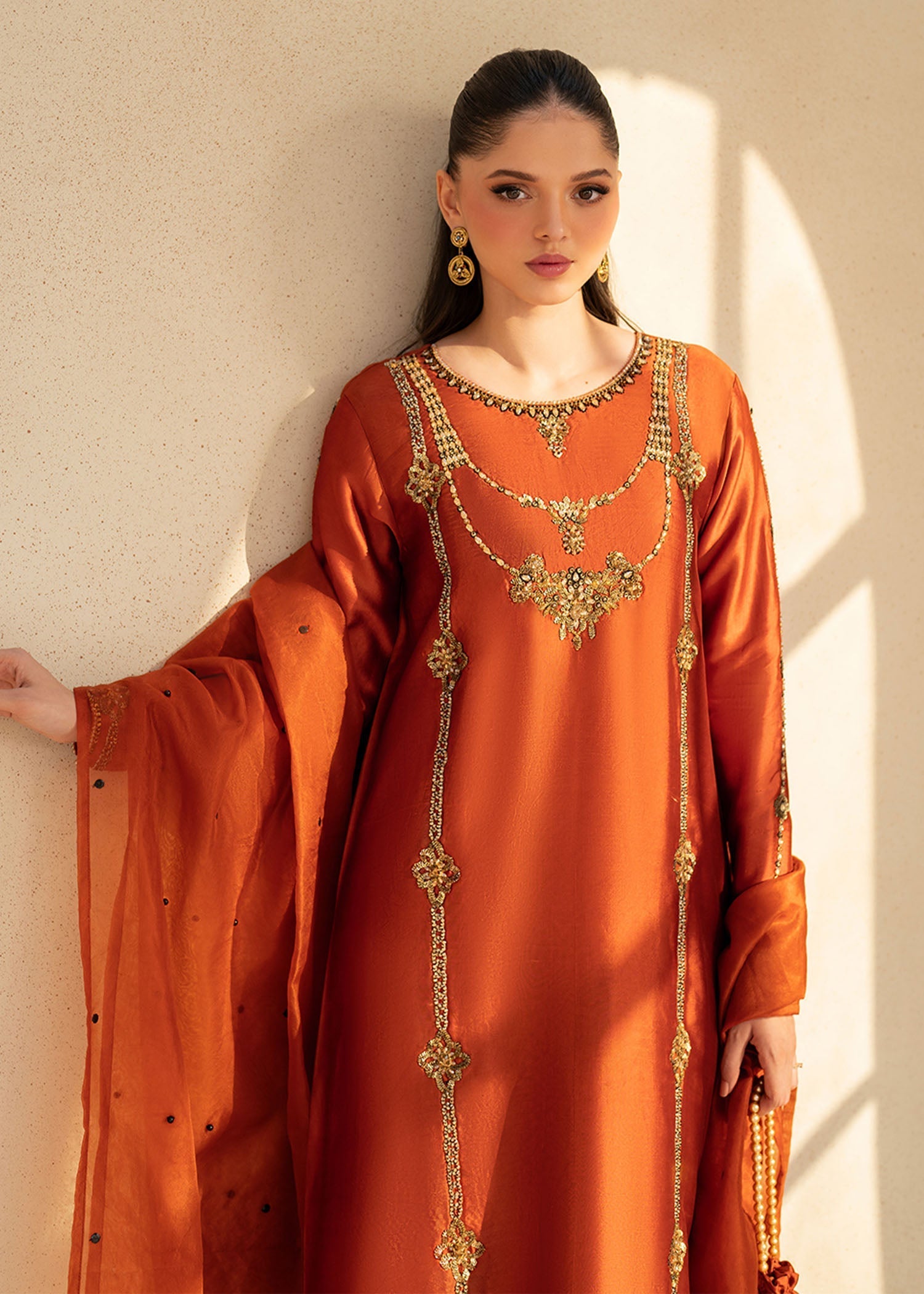 Dastoor | Maahi Luxury Pret 25 | Camilla