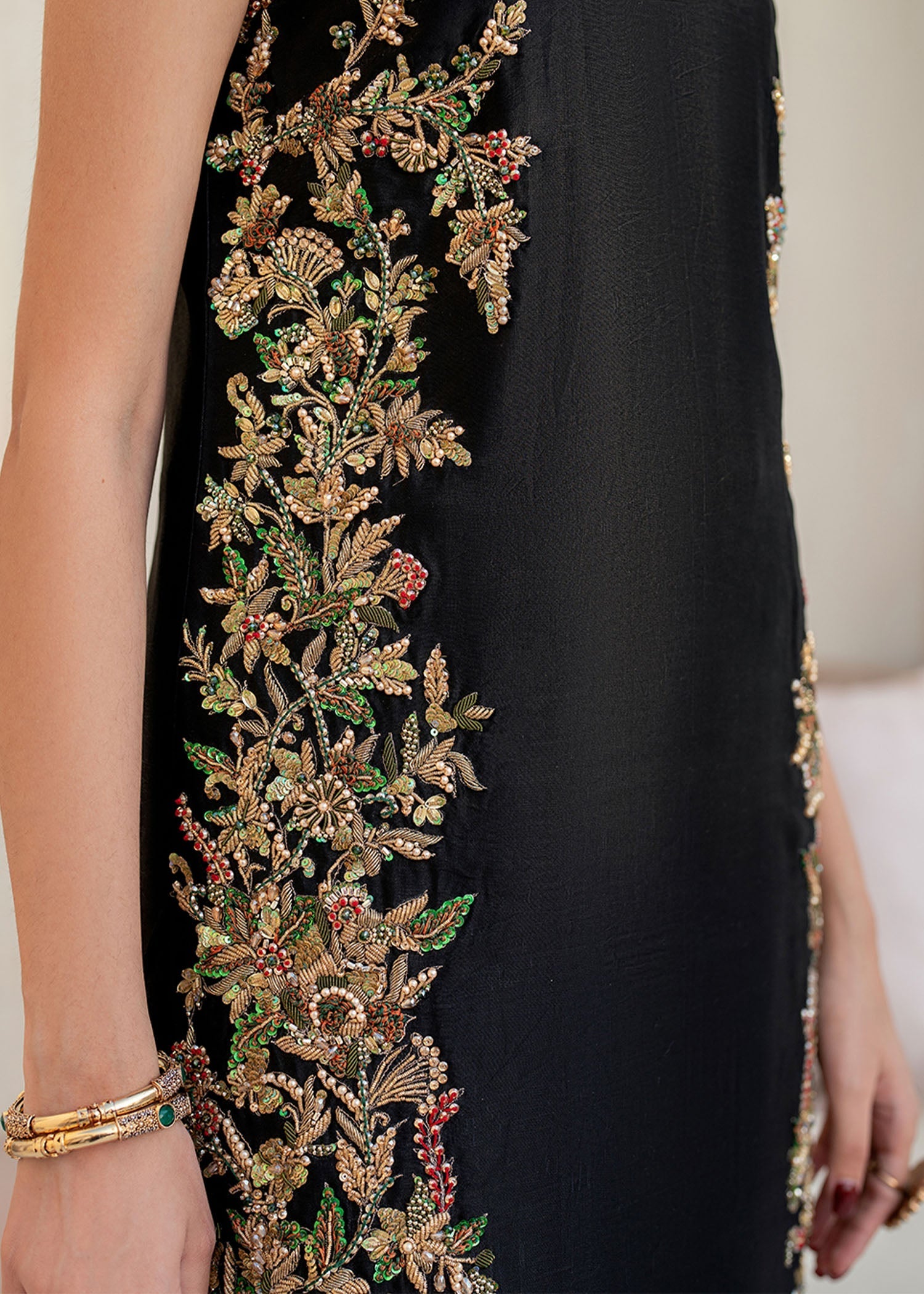 Dastoor | Maahi Luxury Pret 25 | Liyana