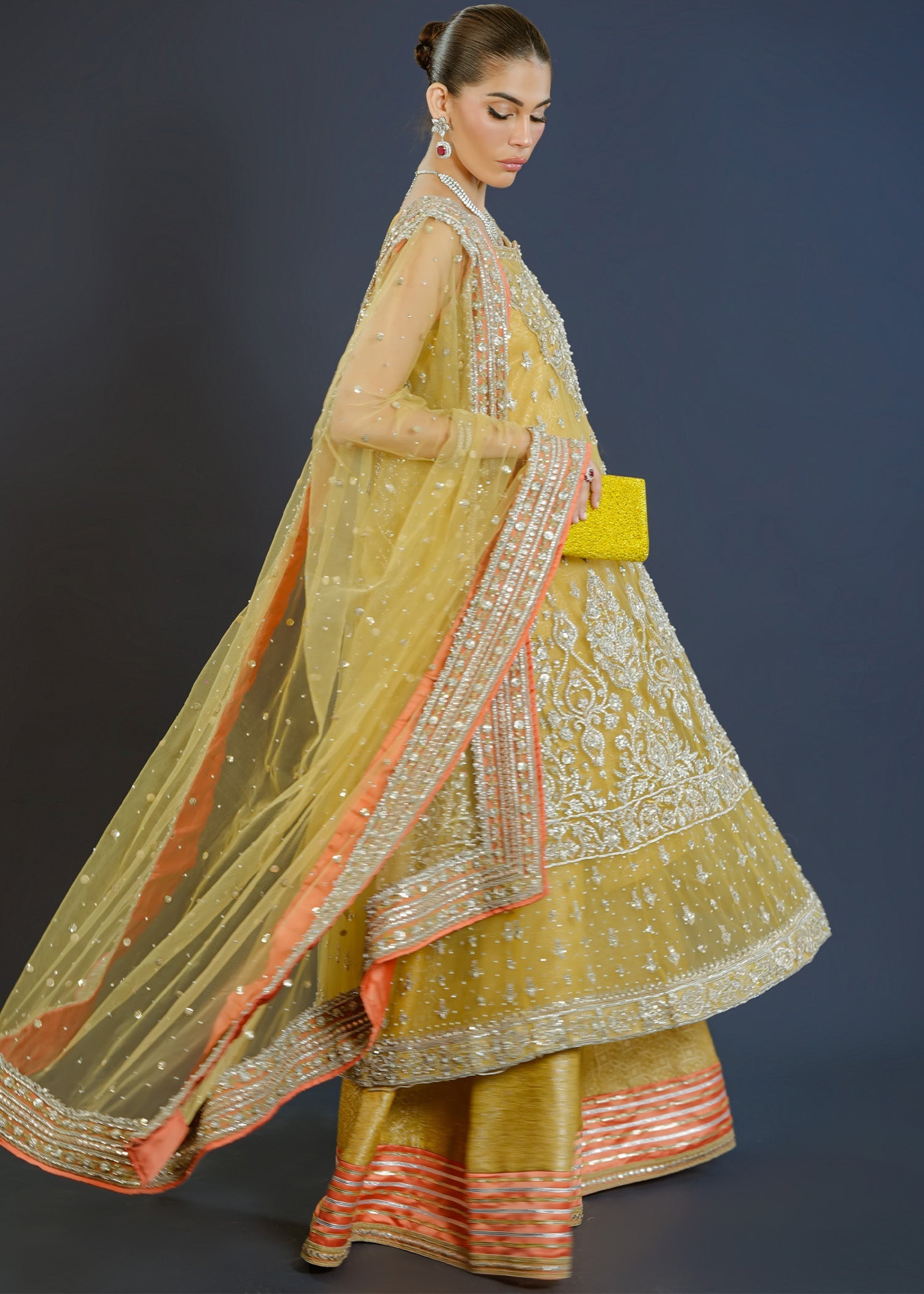 Mahgul | Aleah Formals | Mahnum