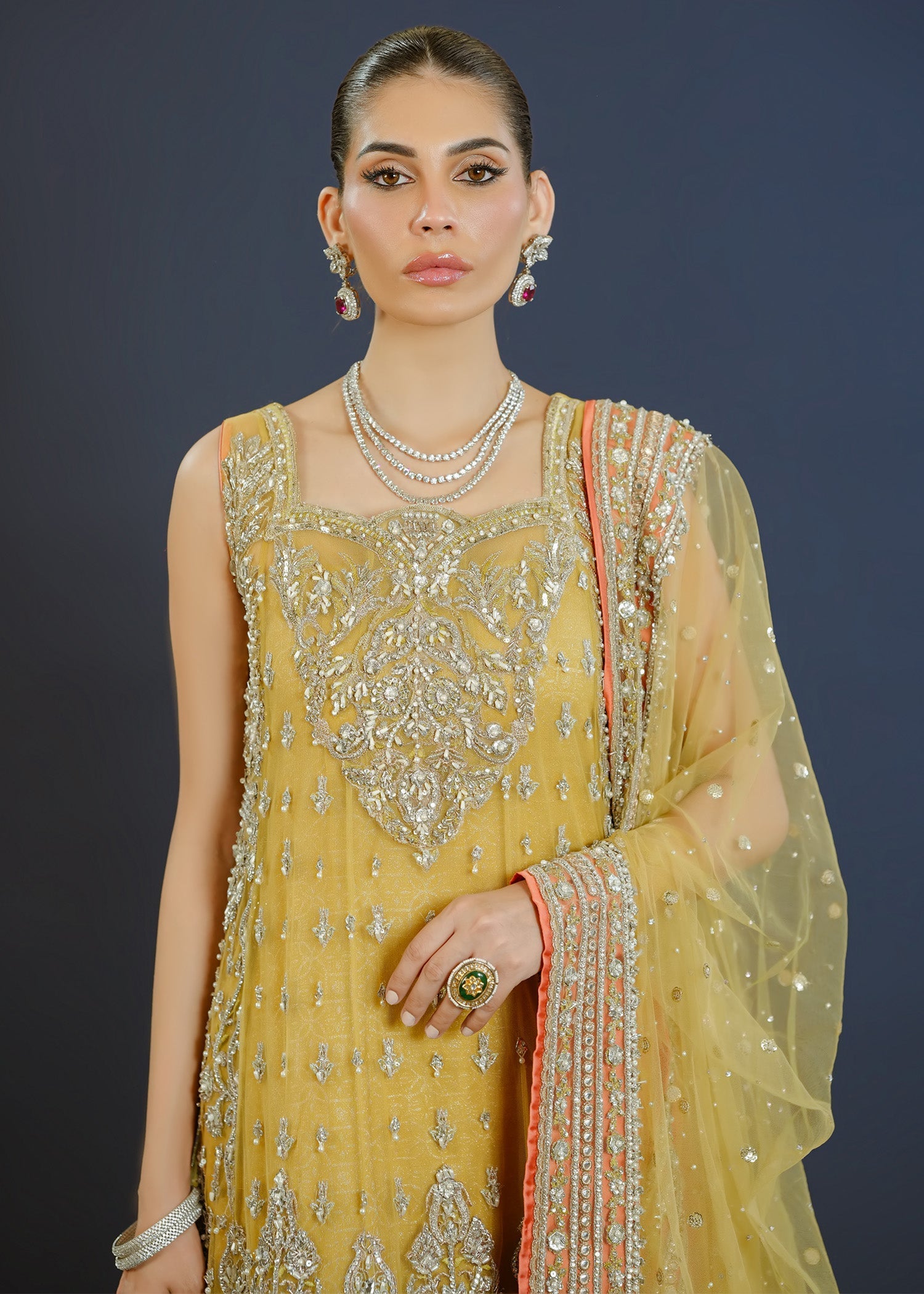 Mahgul | Aleah Formals | Mahnum