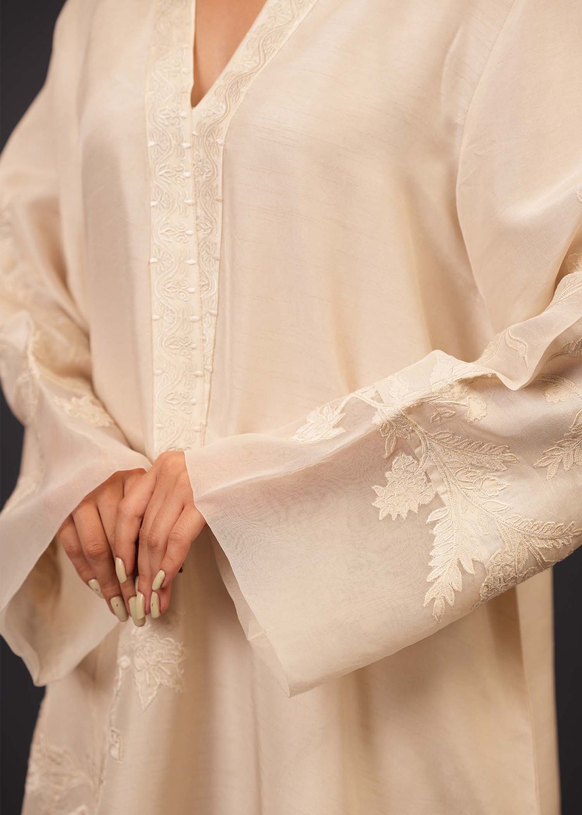 Mahgul | Emerald Hill Formals | Ivory Hill